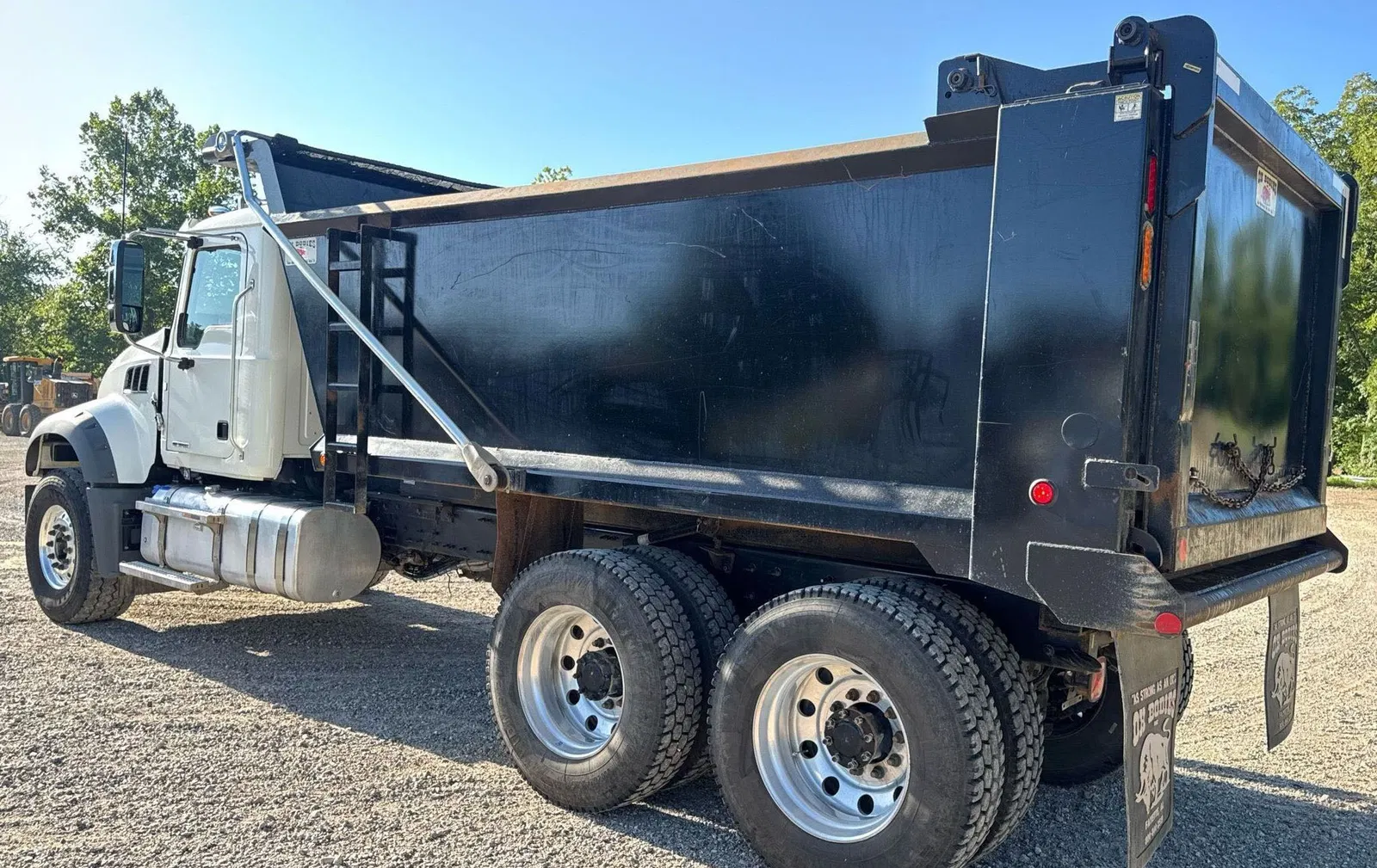 2024 Mack Granite