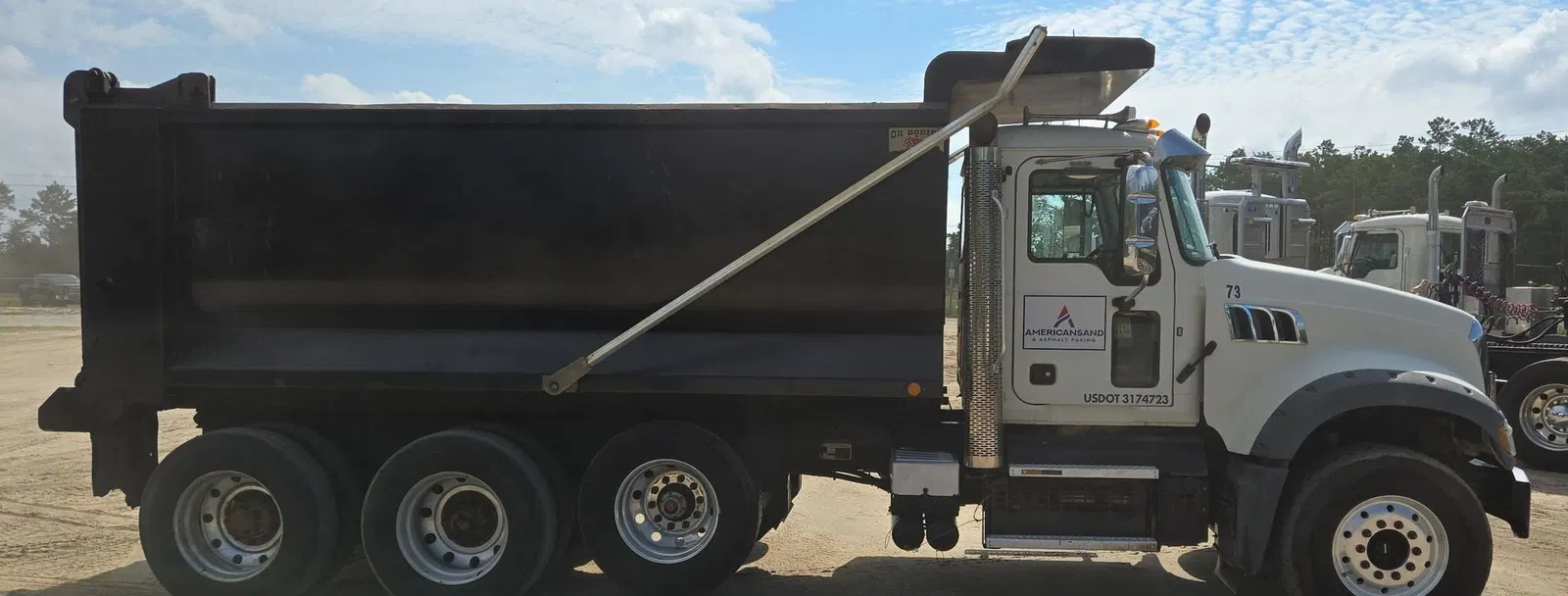 2019 Mack Granite