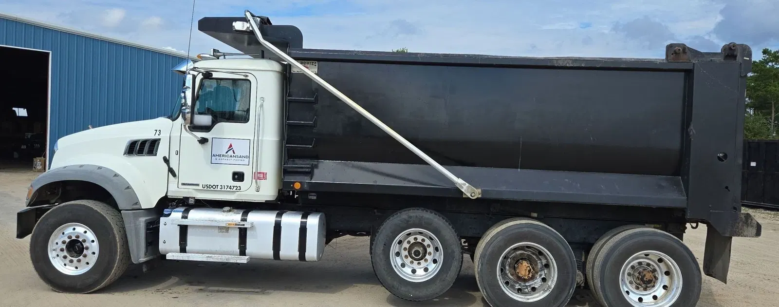2019 Mack Granite