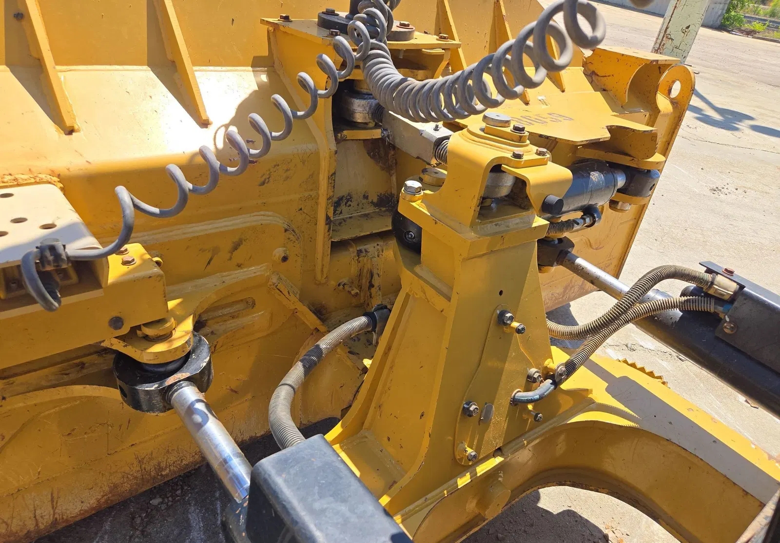 2019 Caterpillar D6K2