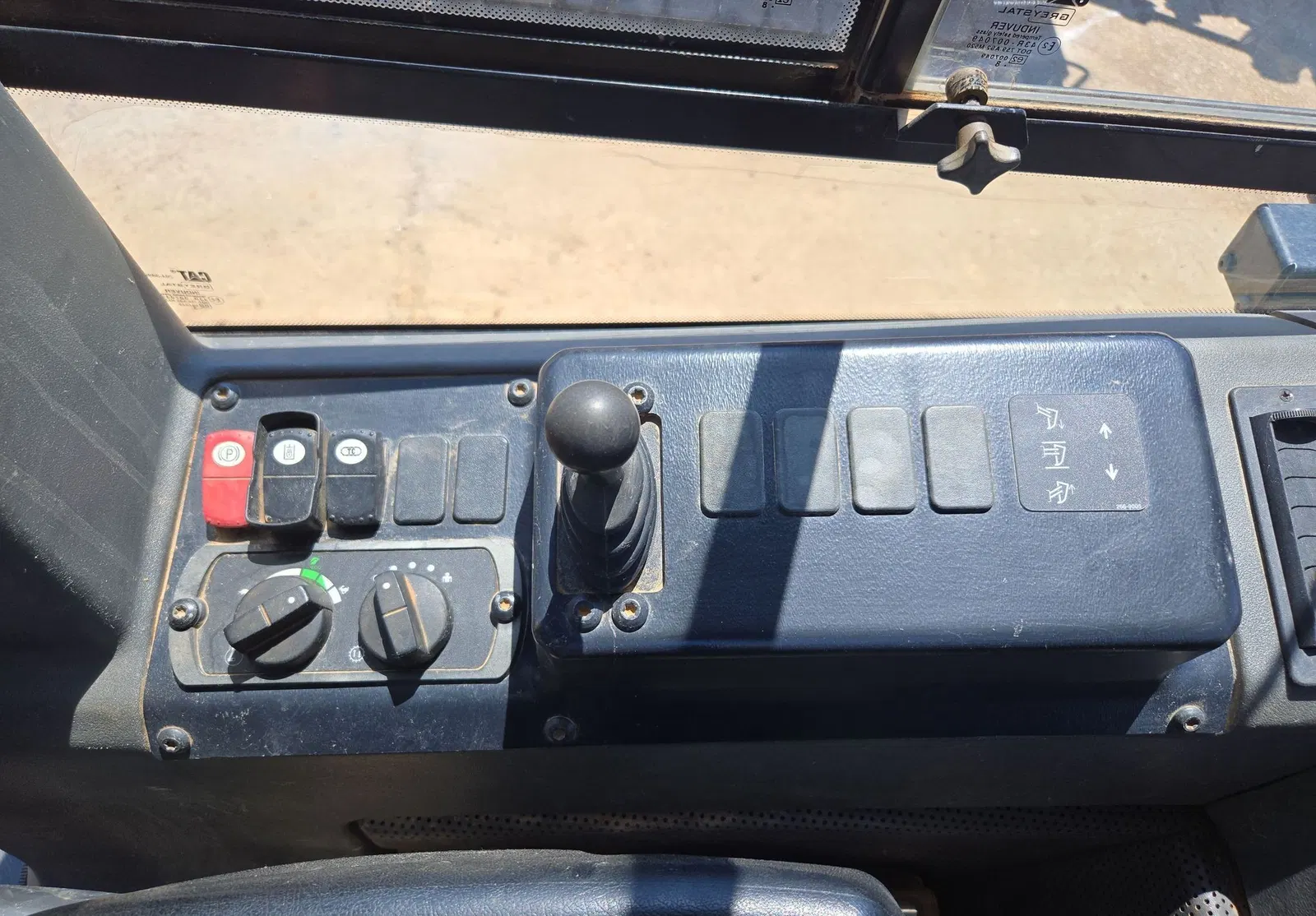 2019 Caterpillar D6K2