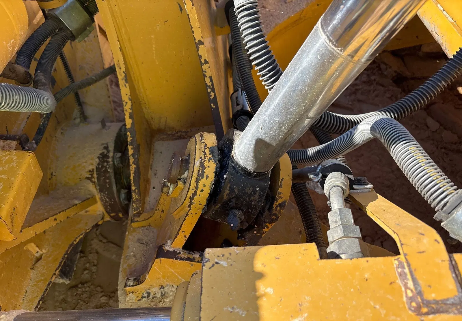 2019 Caterpillar D6T