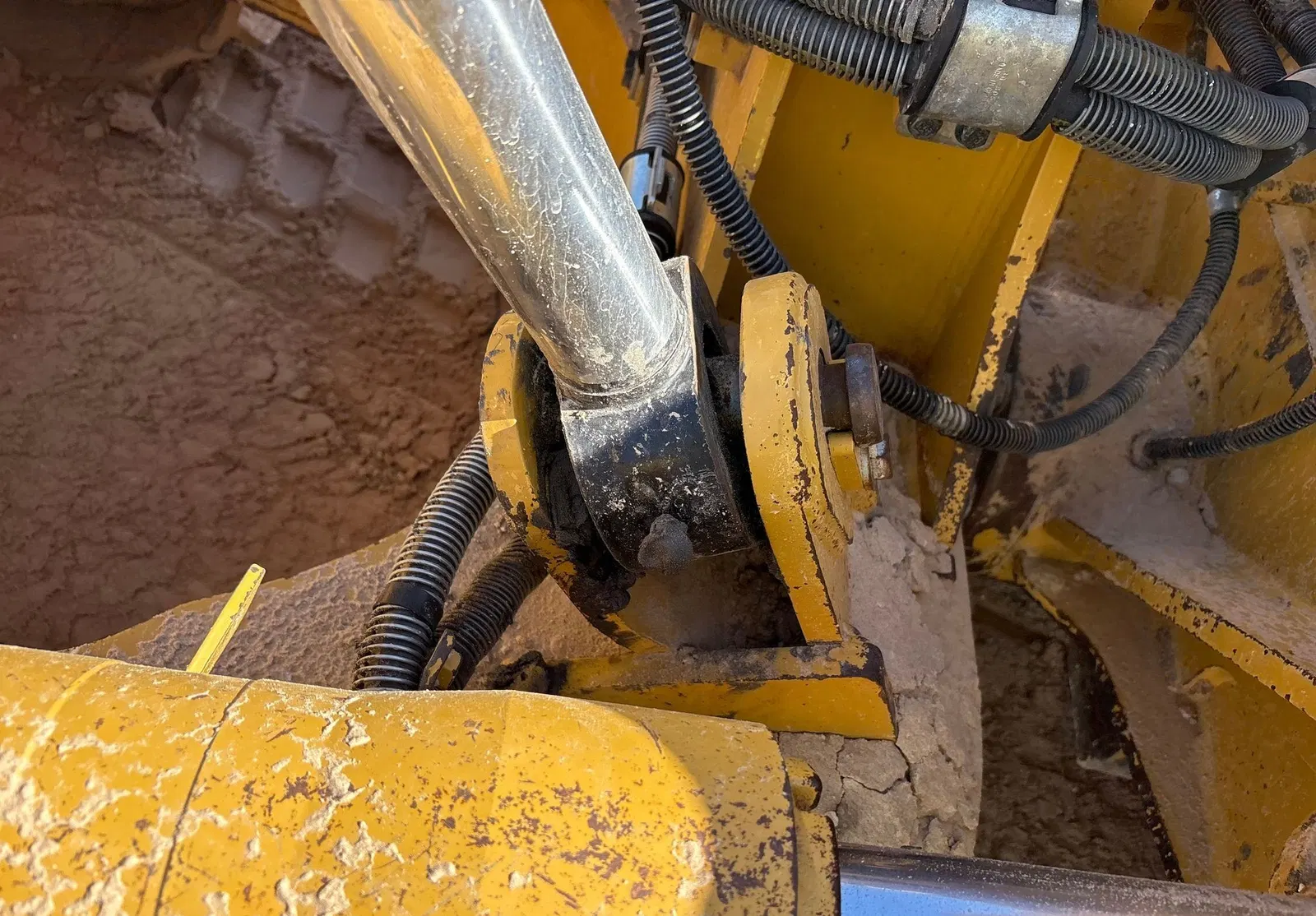 2019 Caterpillar D6T