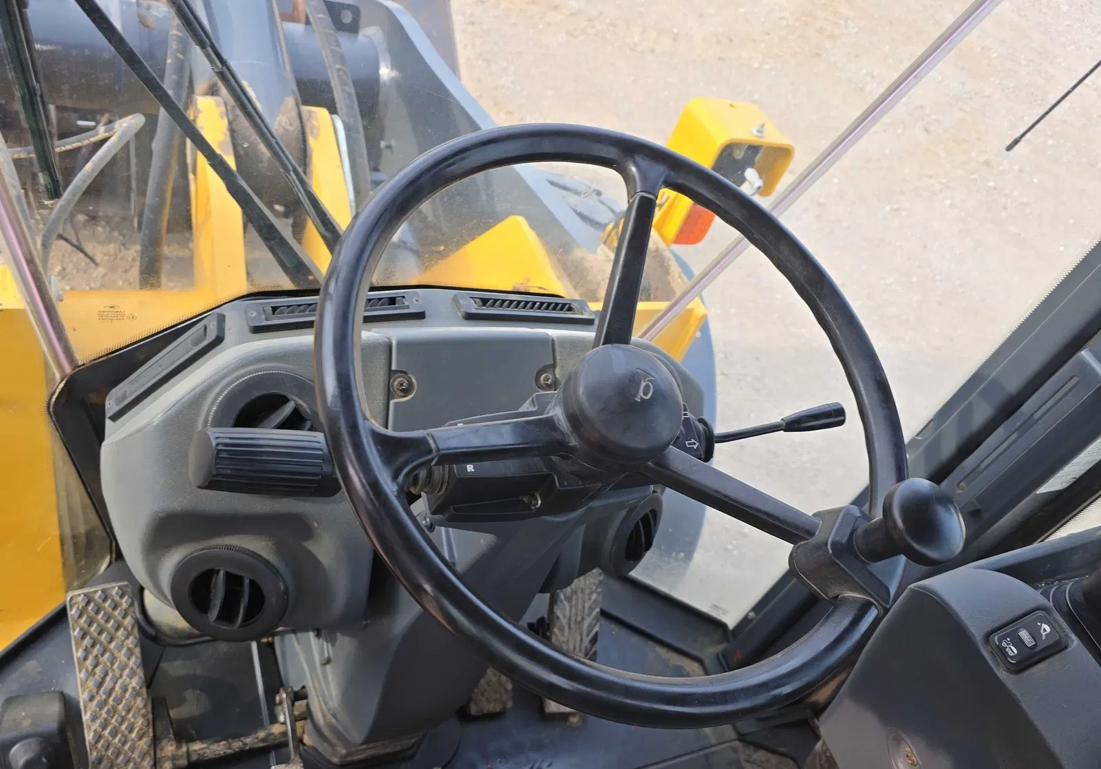 2018 John Deere 644K