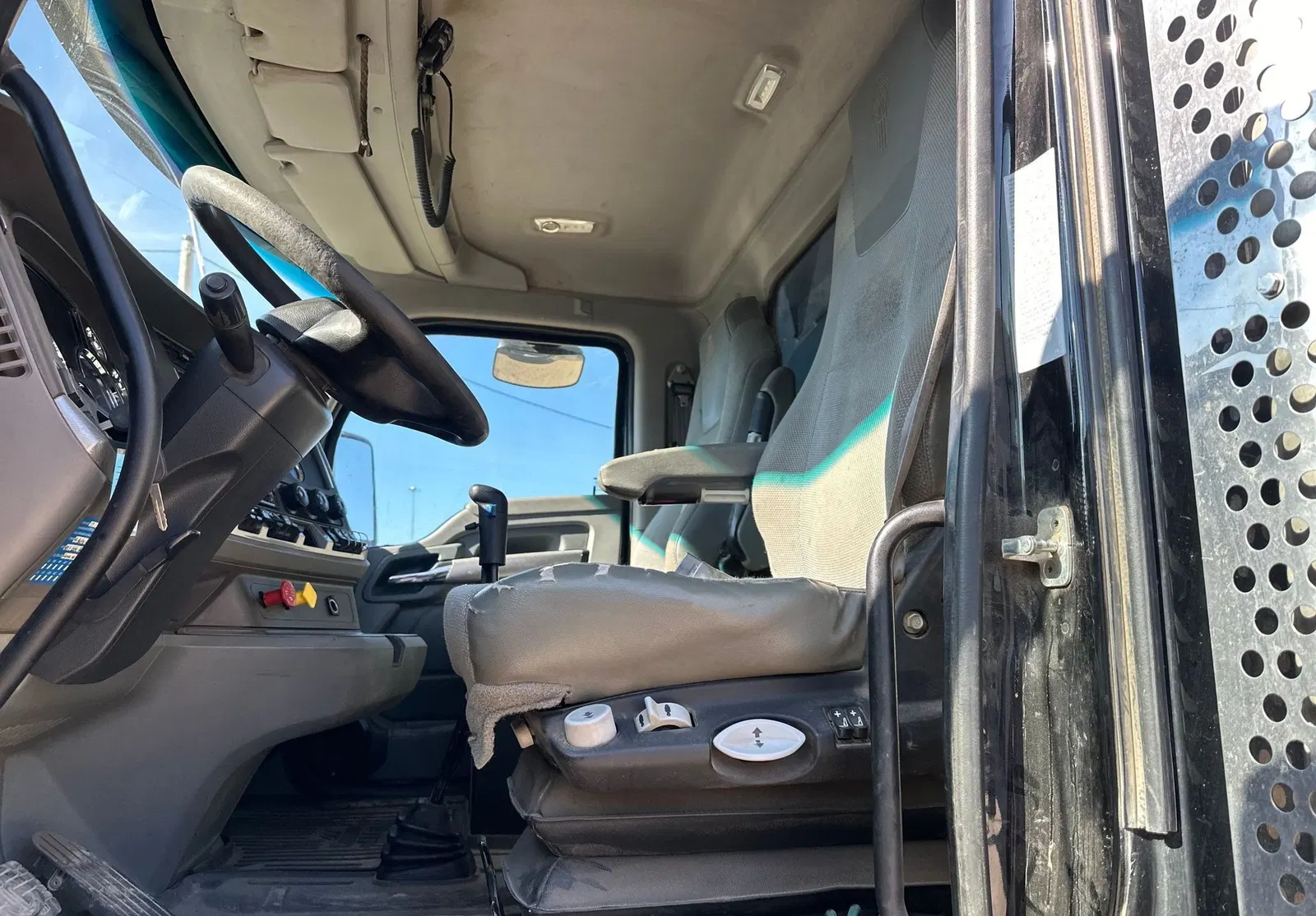 2017 Kenworth T880
