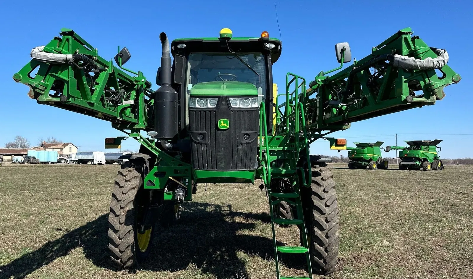 2017 John Deere R4038
