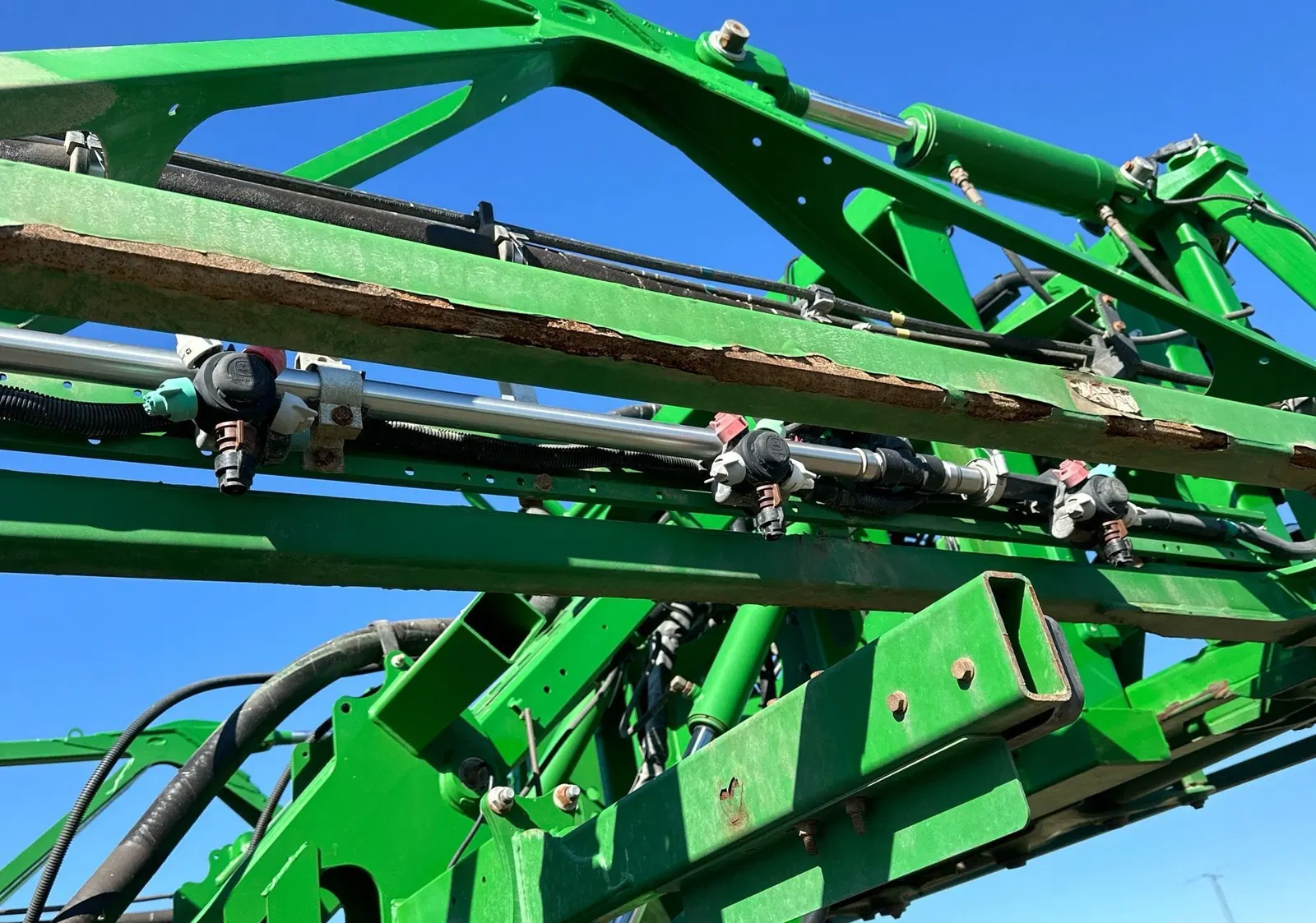 2017 John Deere R4038