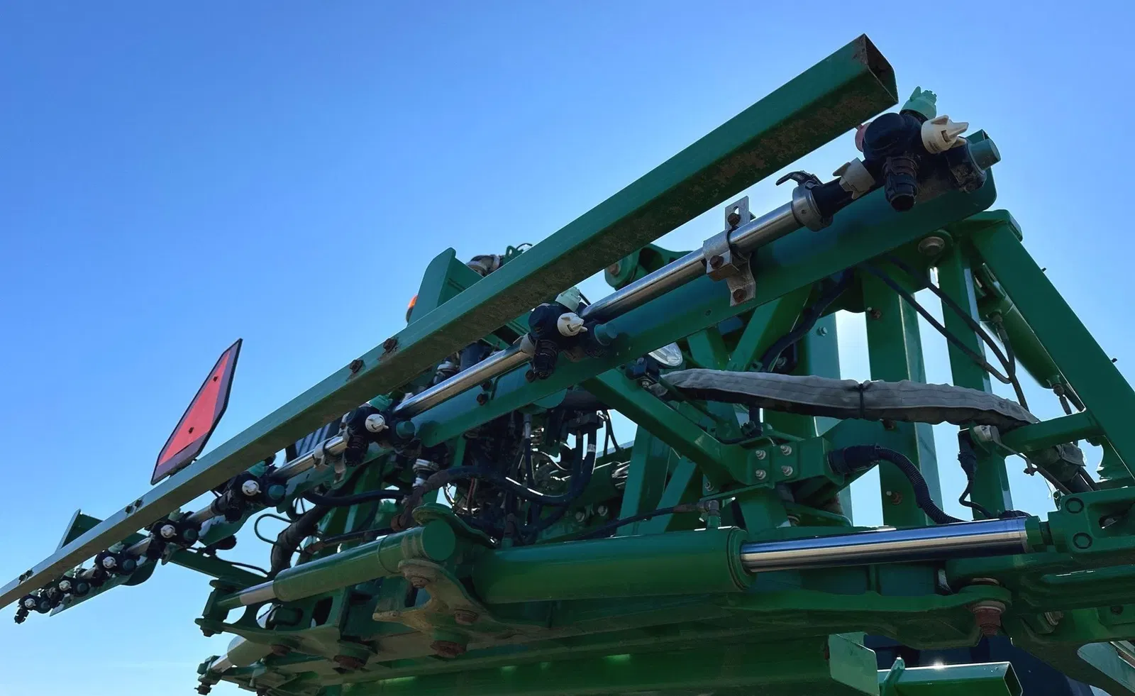 2017 John Deere R4038