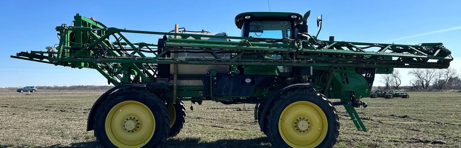 2017 John Deere R4038