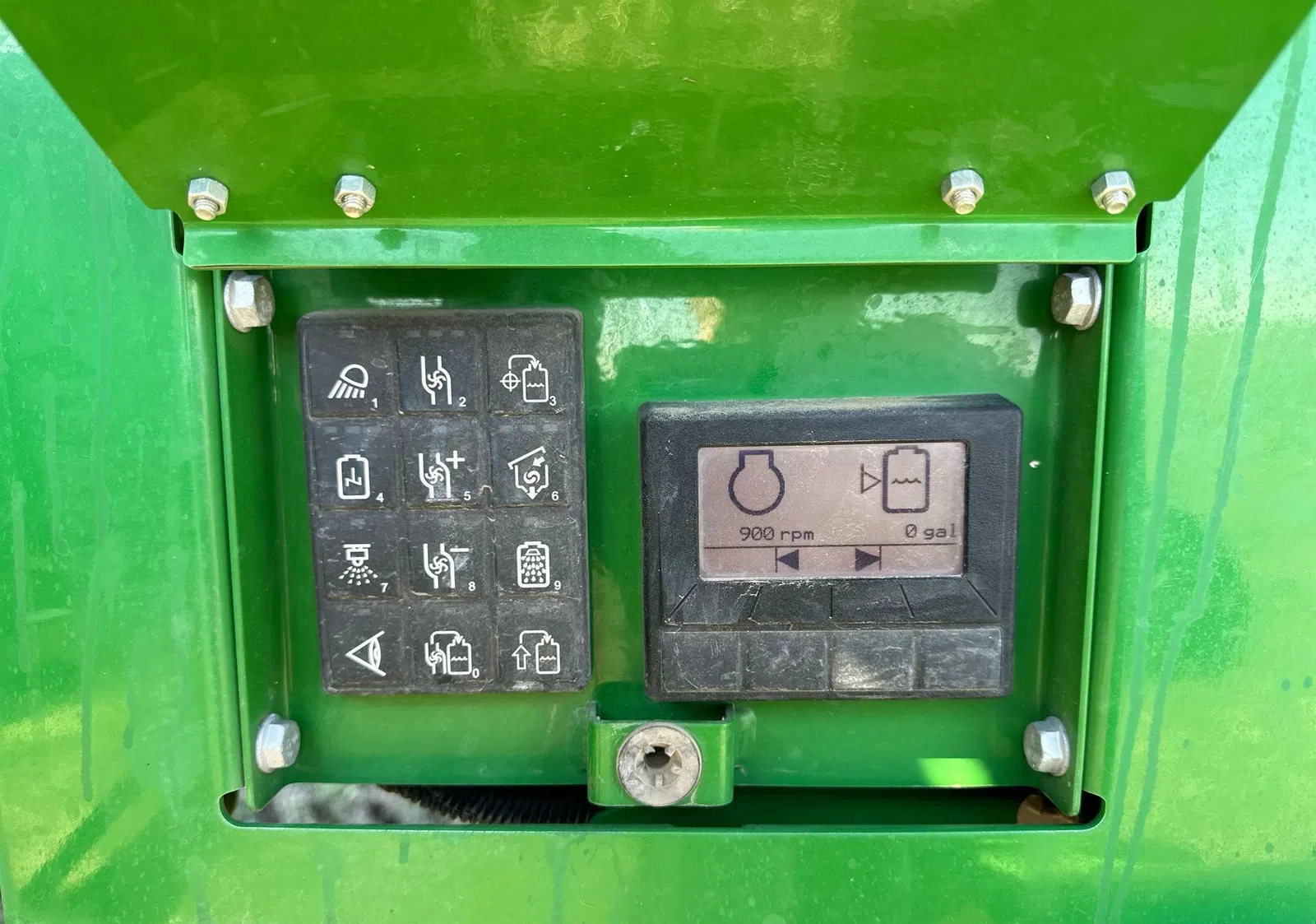 2017 John Deere R4038