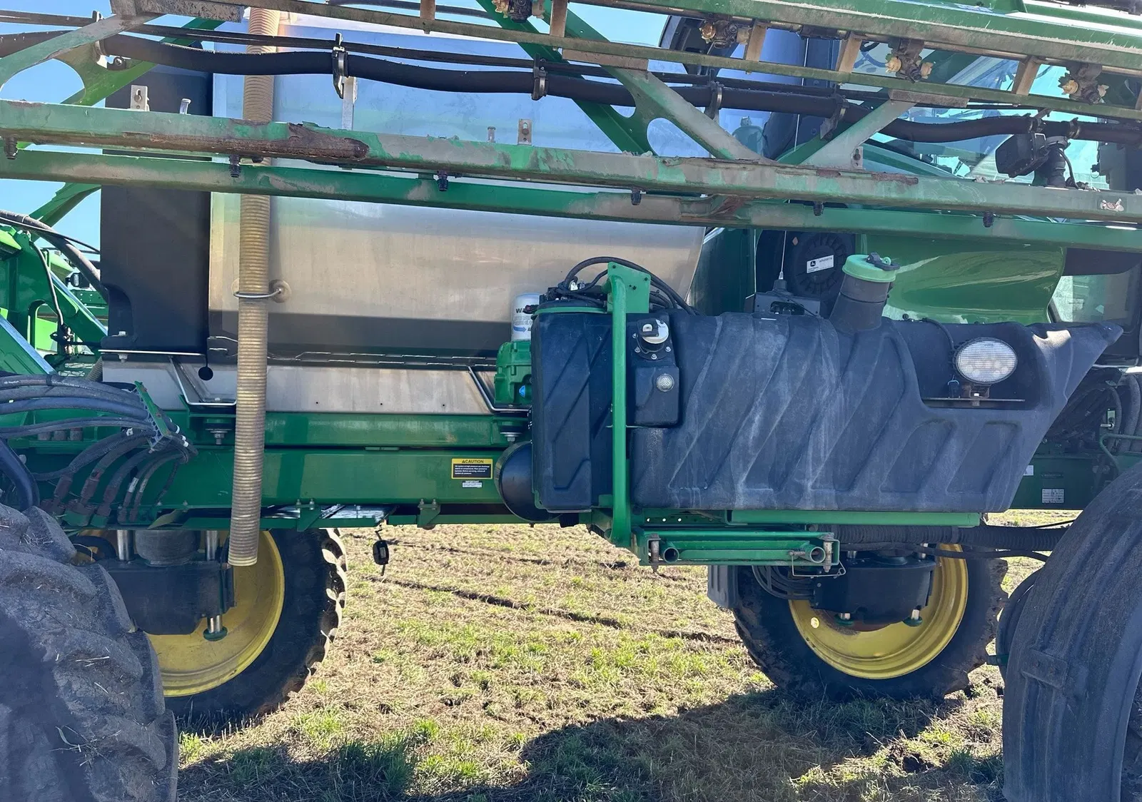 2017 John Deere R4038