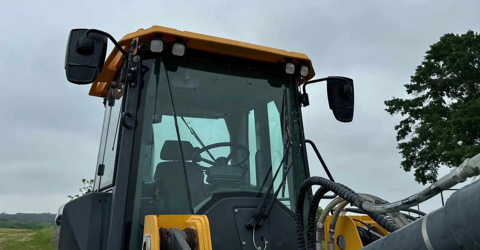 2022 John Deere 544