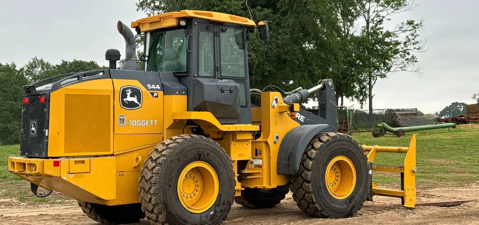 2022 John Deere 544