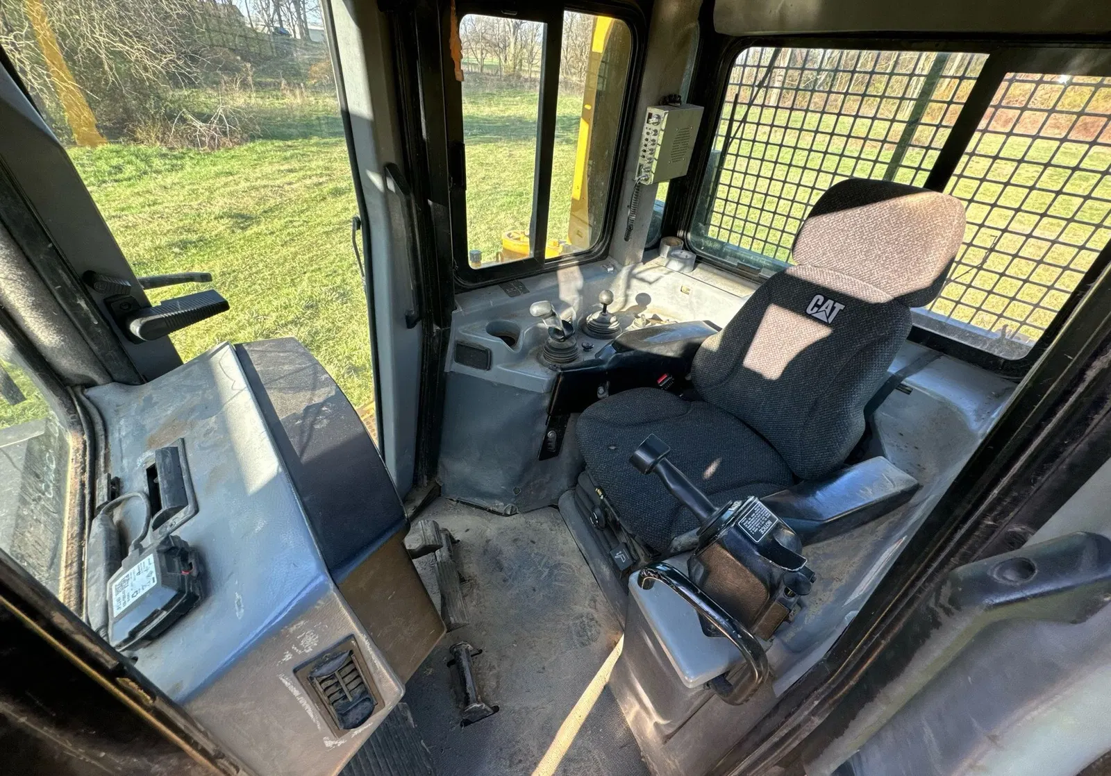 2005 Caterpillar D6R