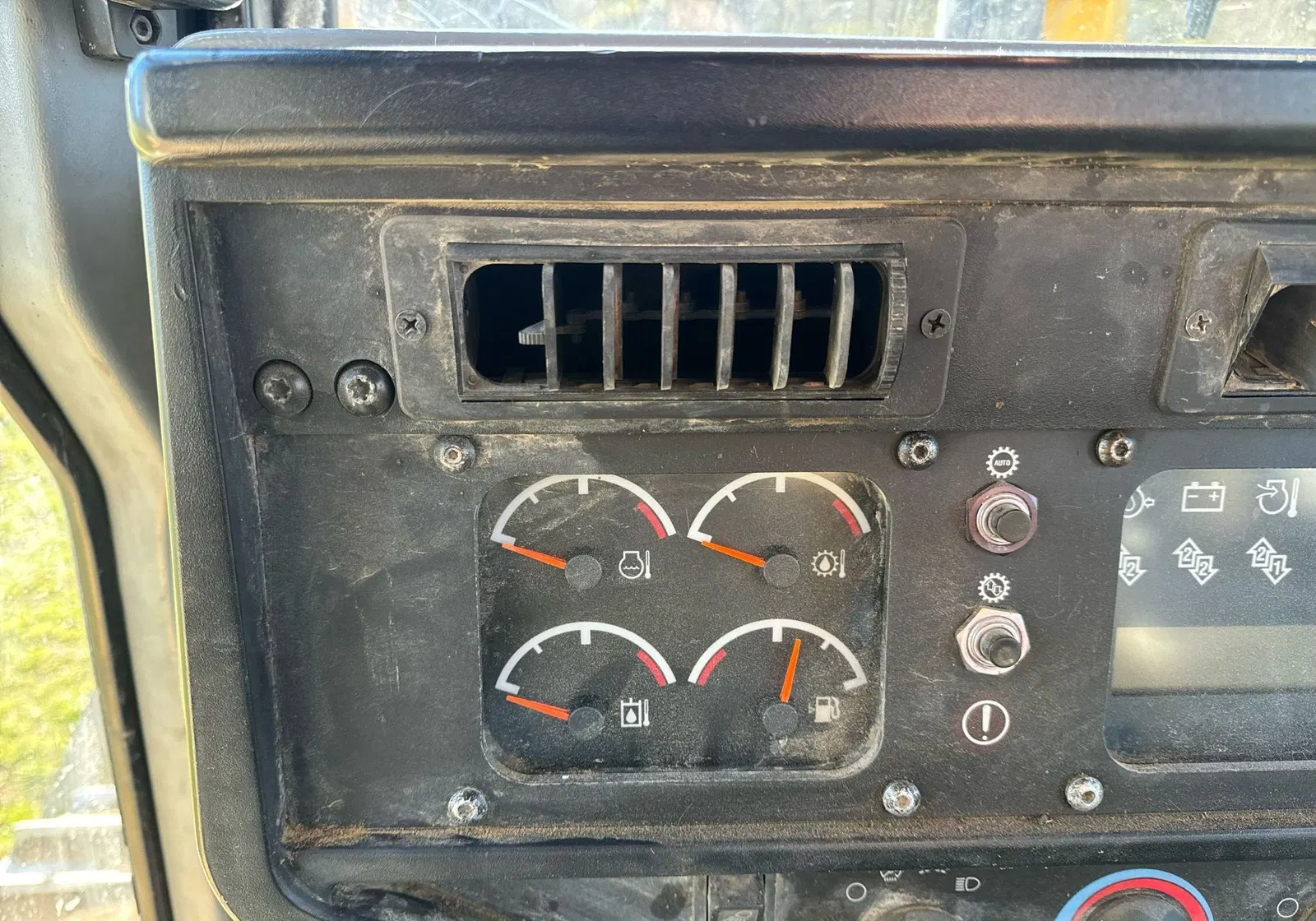 2005 Caterpillar D6R
