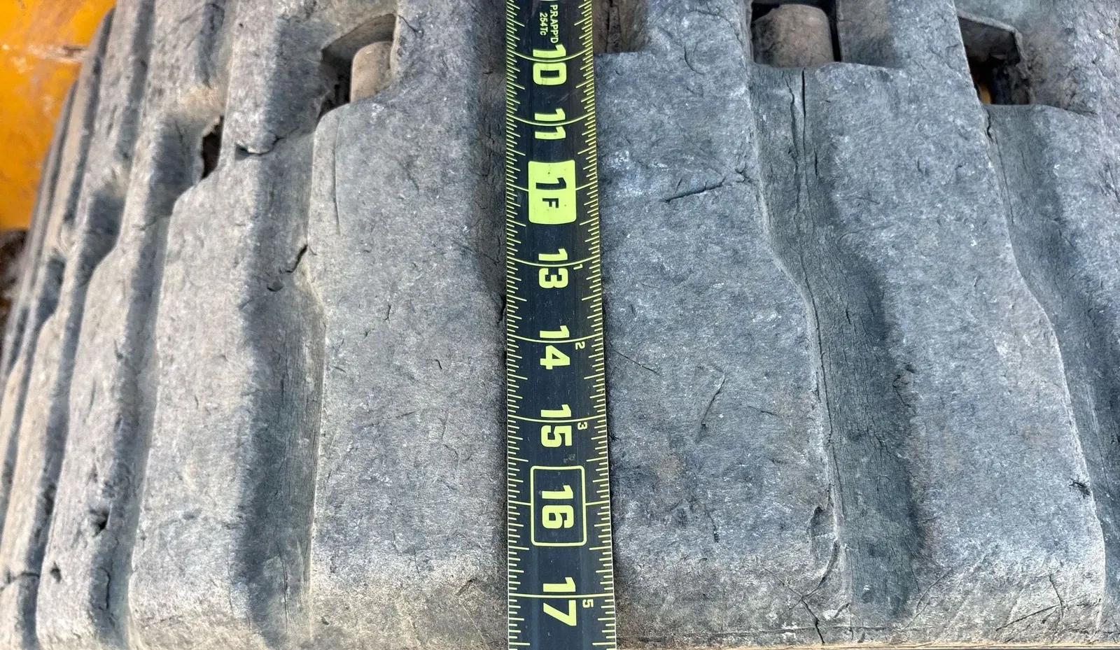 2020 John Deere 333G