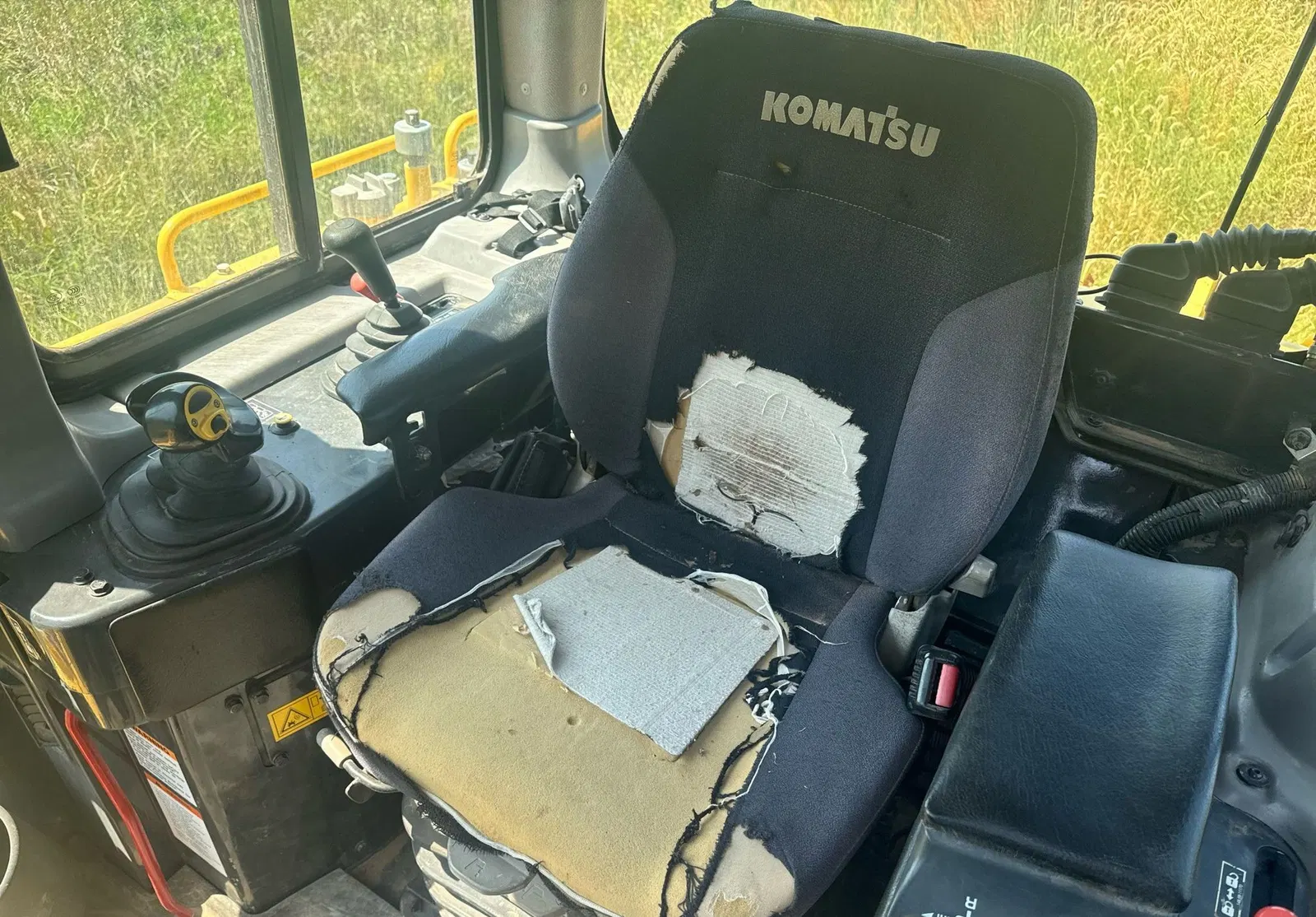 2017 Komatsu D65EX-18