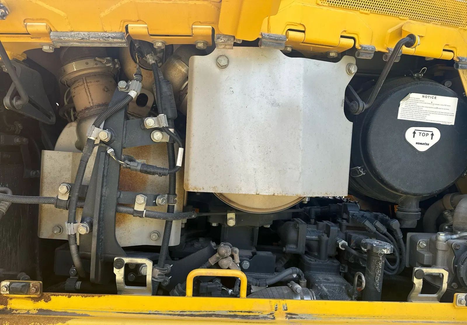 2017 Komatsu D65EX-18