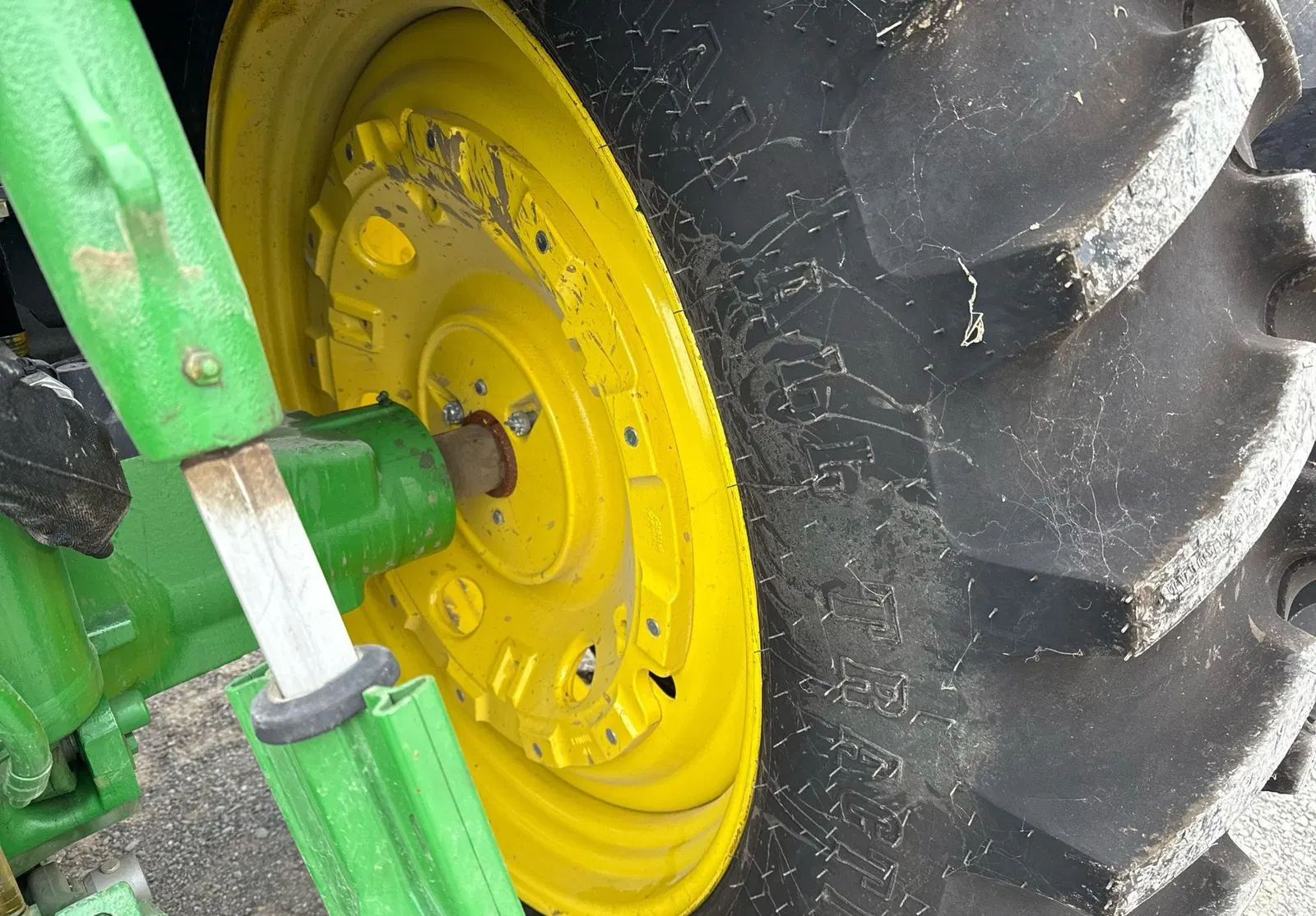 2022 John Deere 6155M