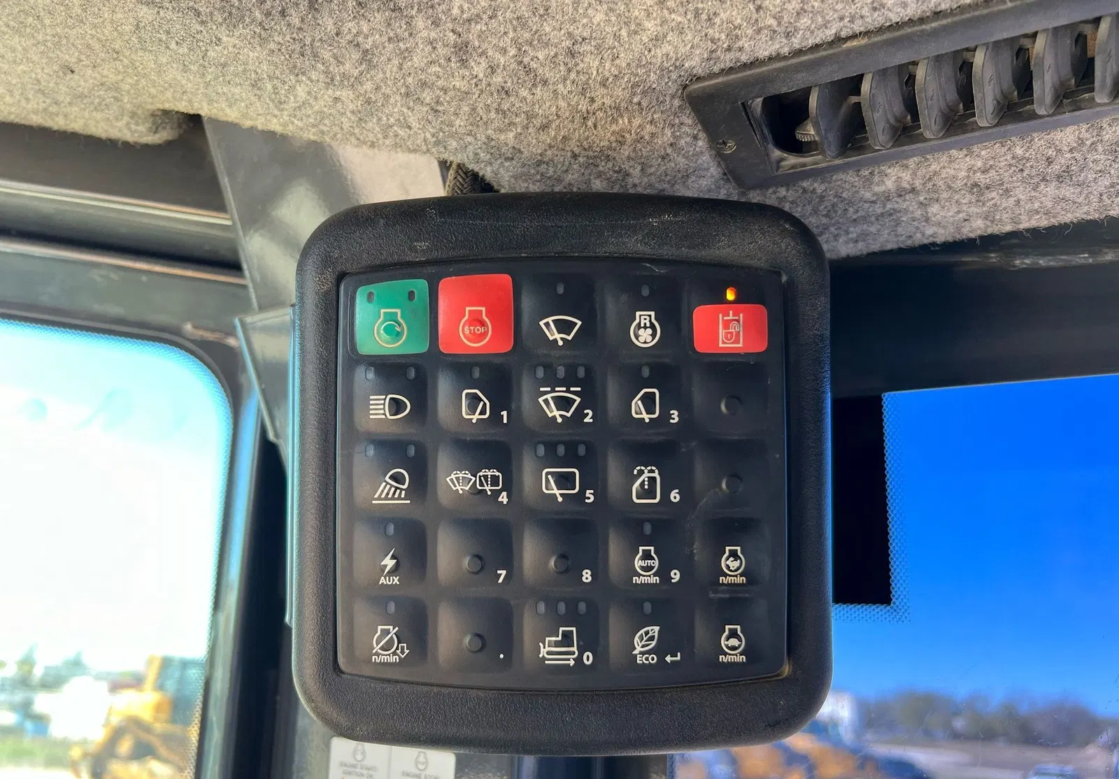 2019 John Deere 750K