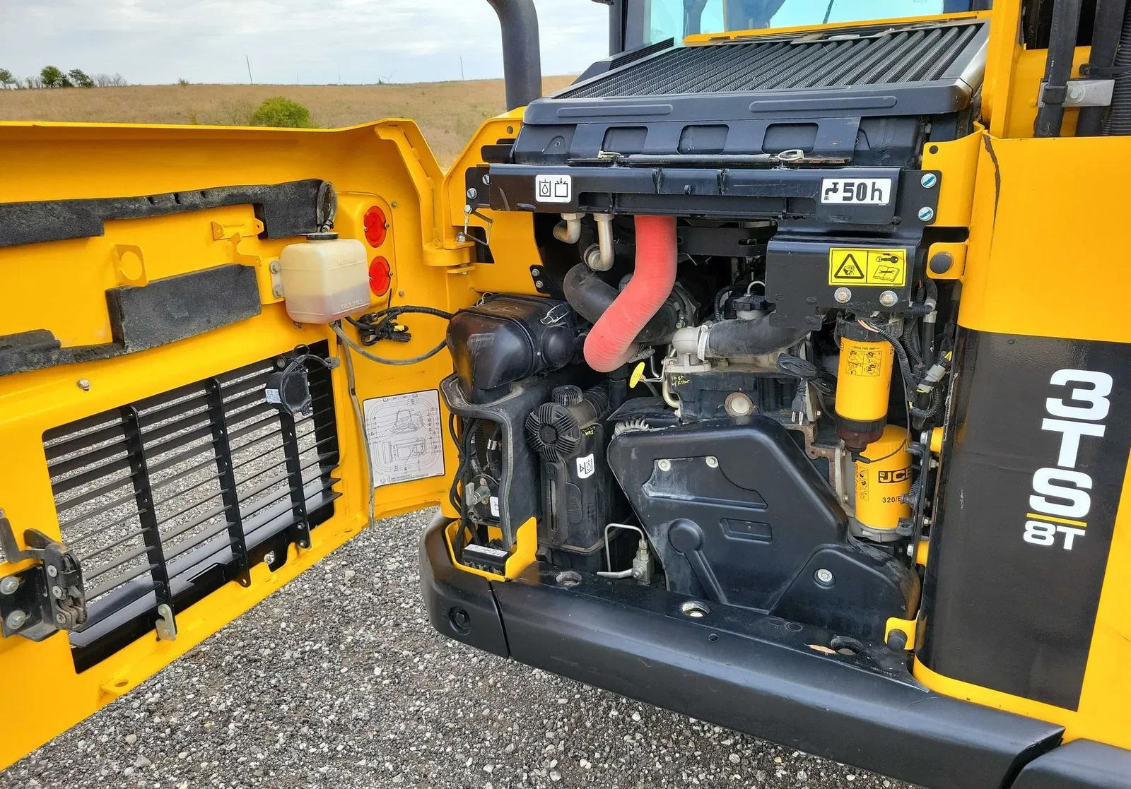 2020 JCB 3TS-8T