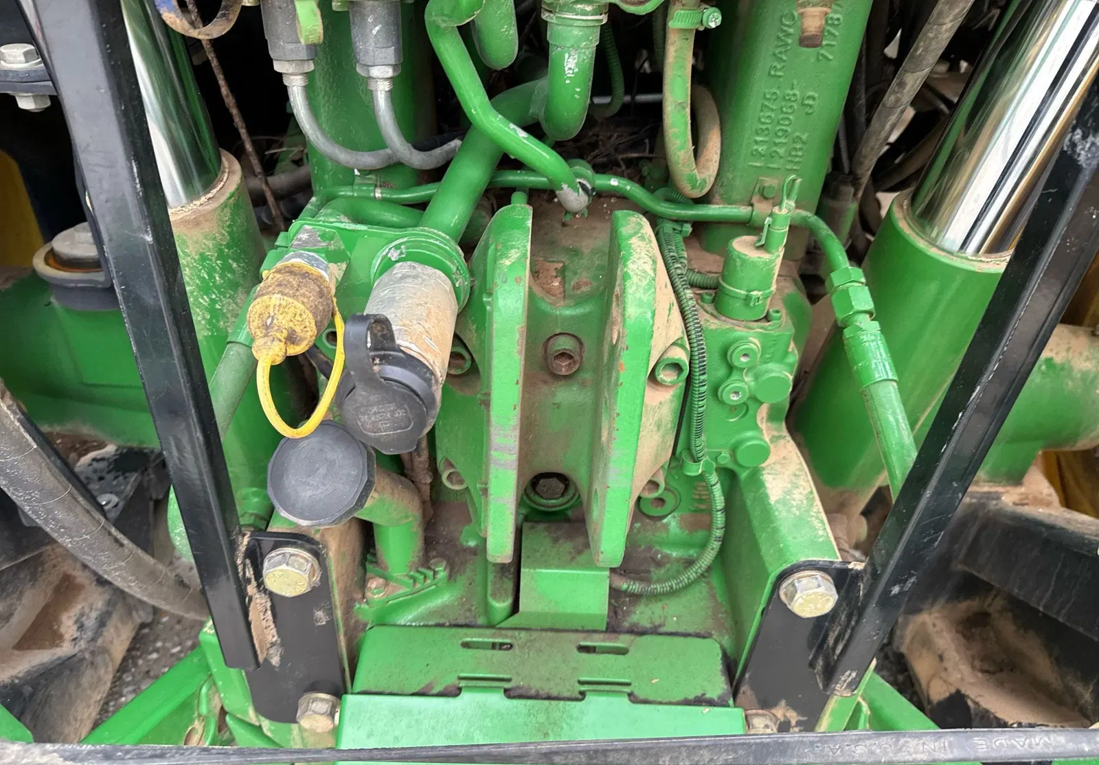 John Deere 6145M