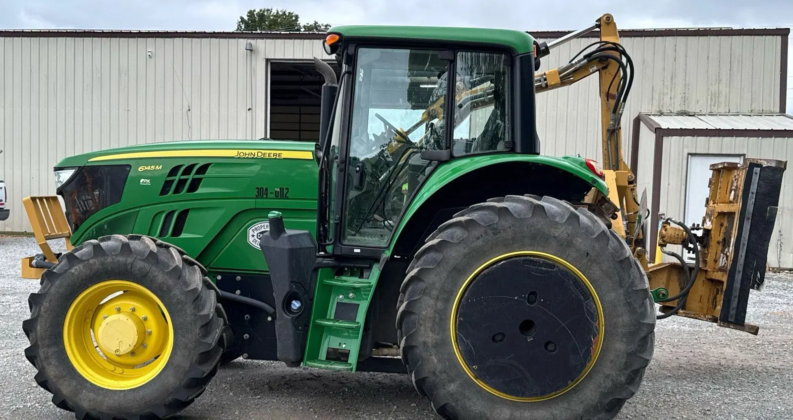 John Deere 6145M