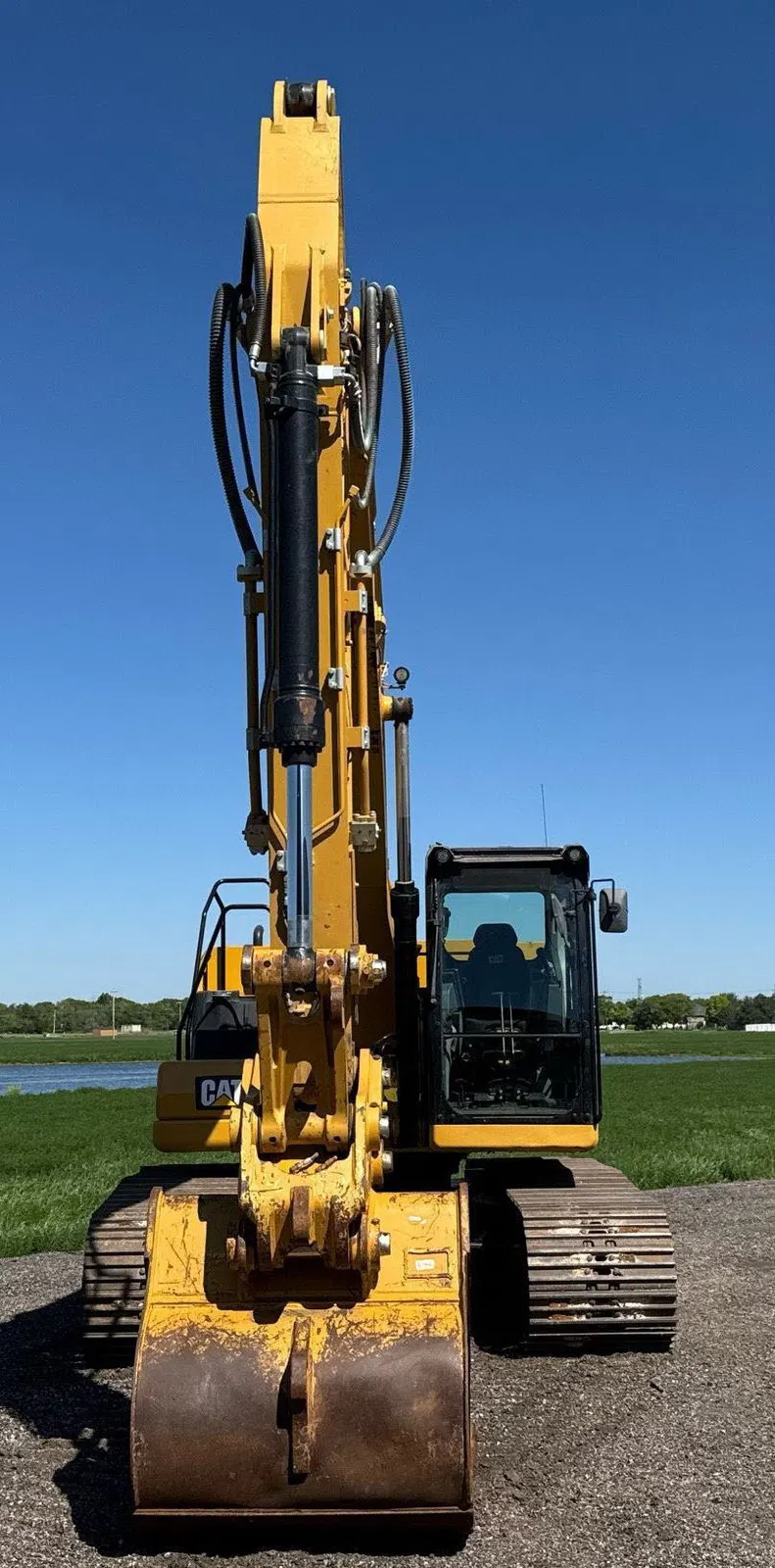 2018 Caterpillar 320