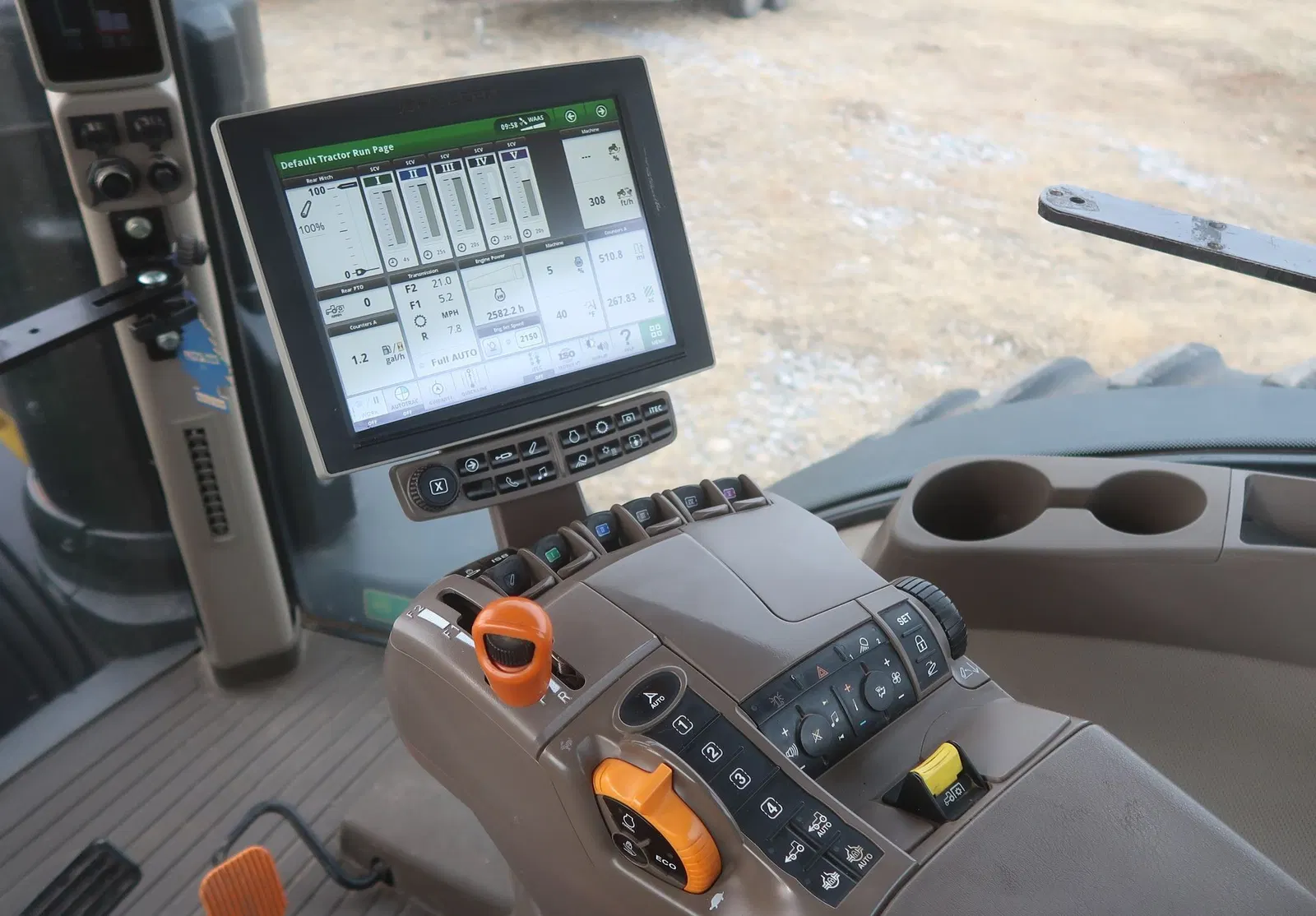 2015 John Deere 8370R
