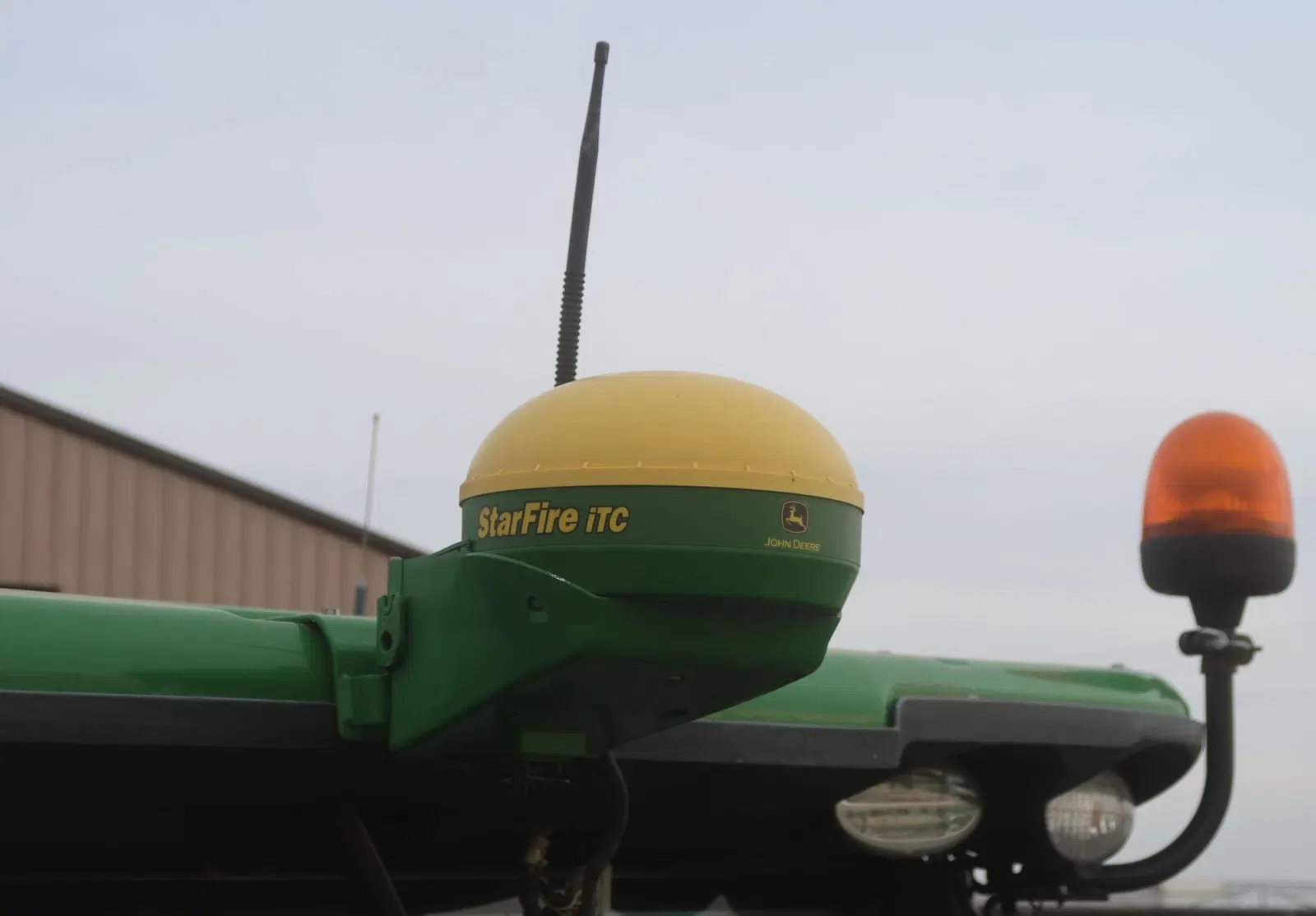 2015 John Deere 8370R