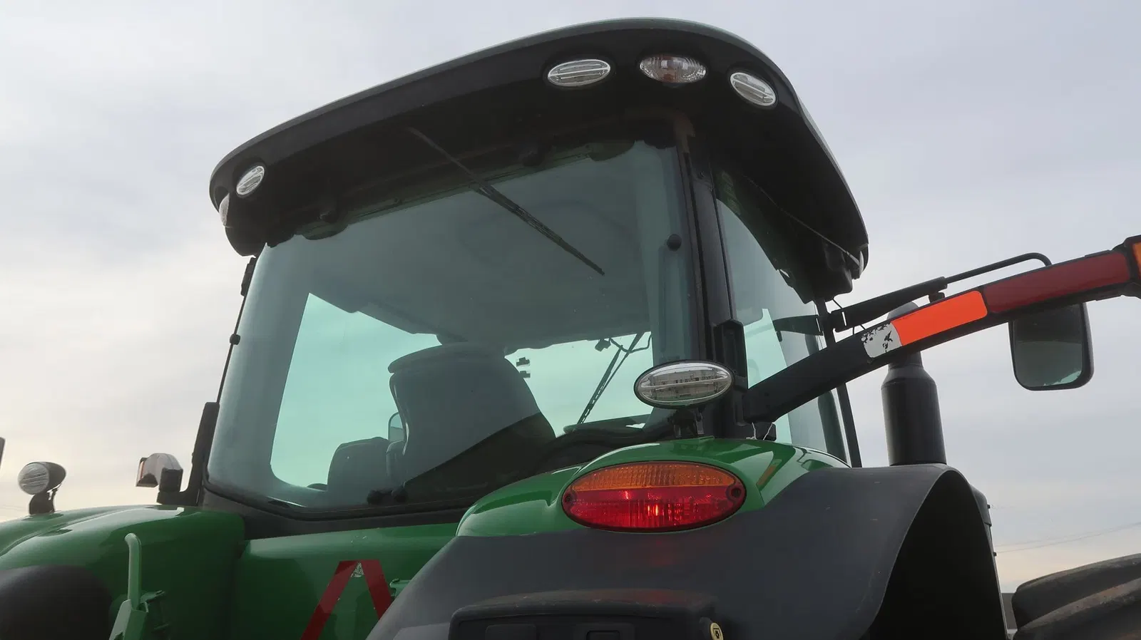 2015 John Deere 8370R