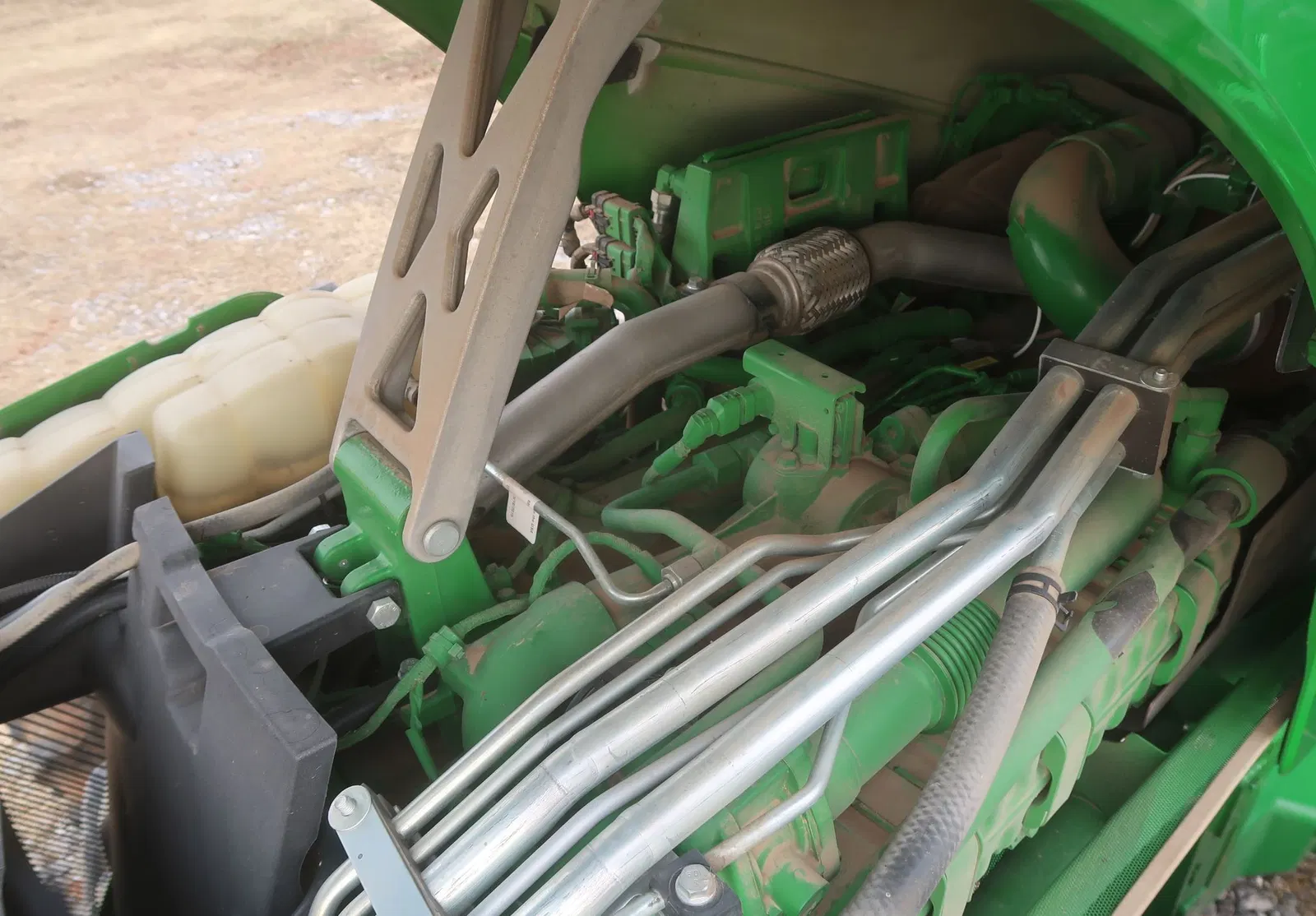 2015 John Deere 8370R