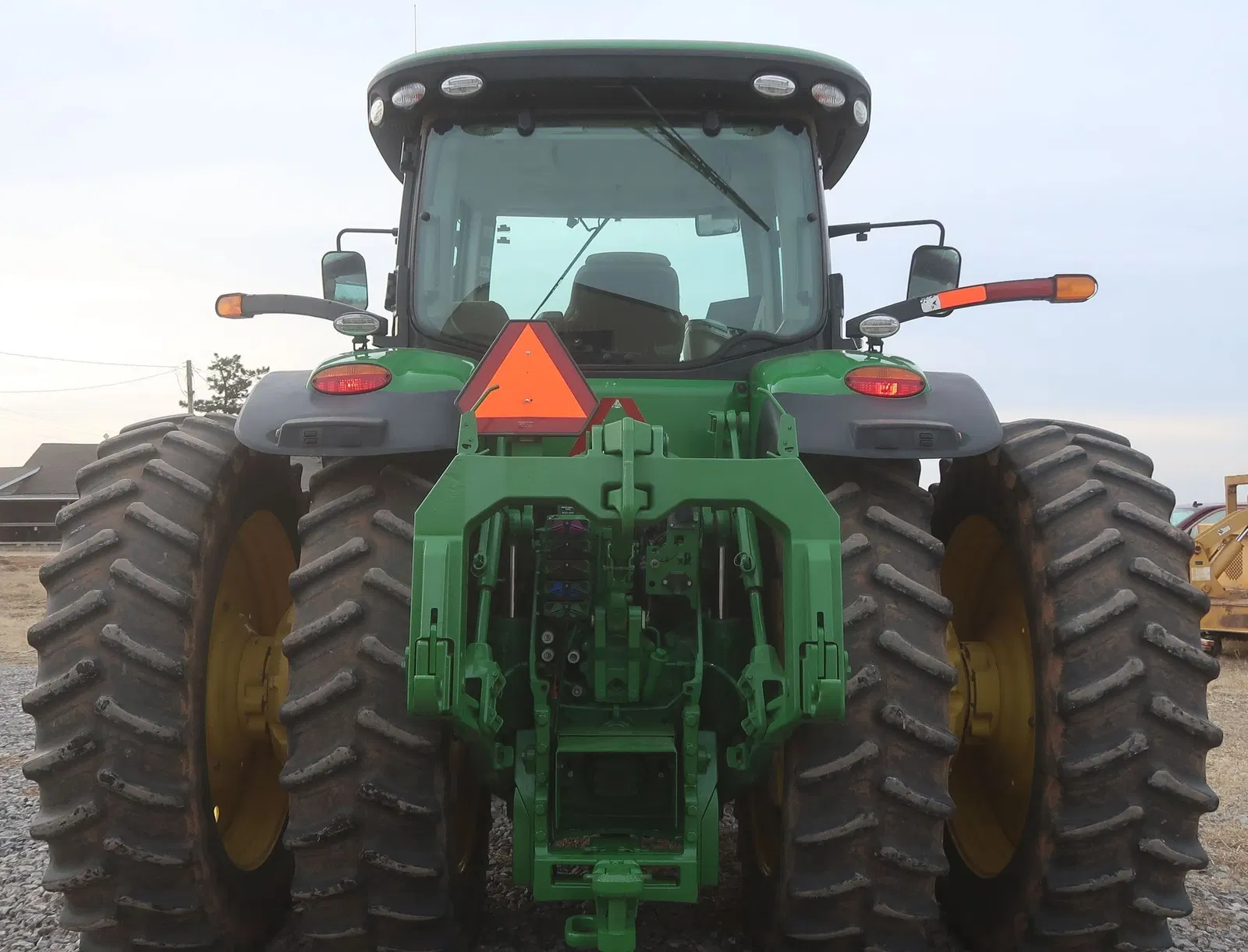 2015 John Deere 8370R