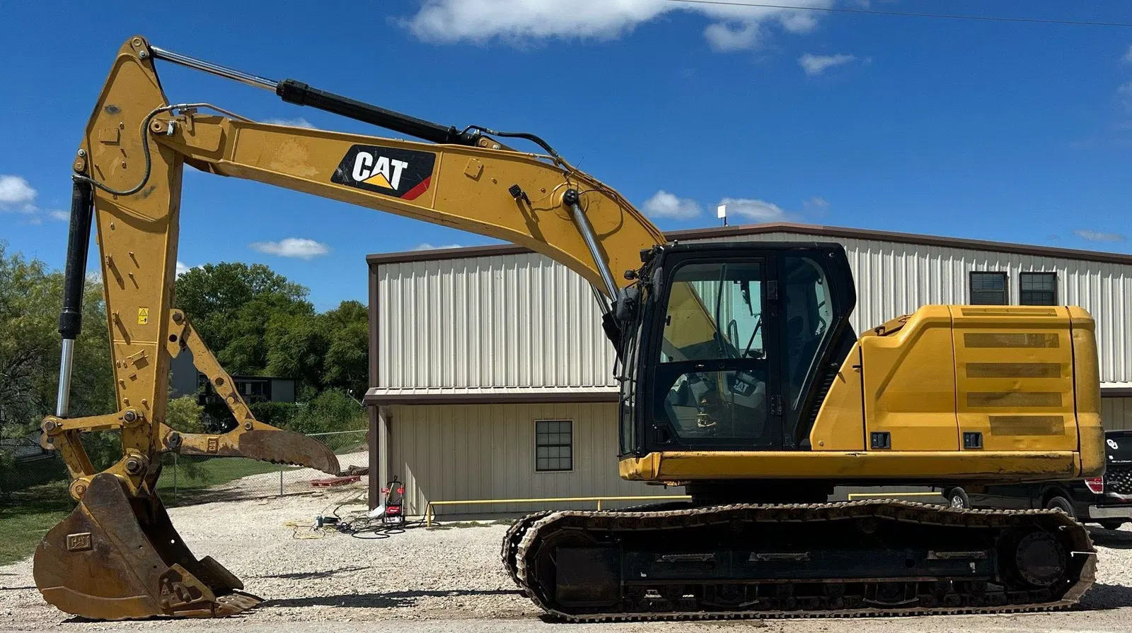 2019 Caterpillar 320