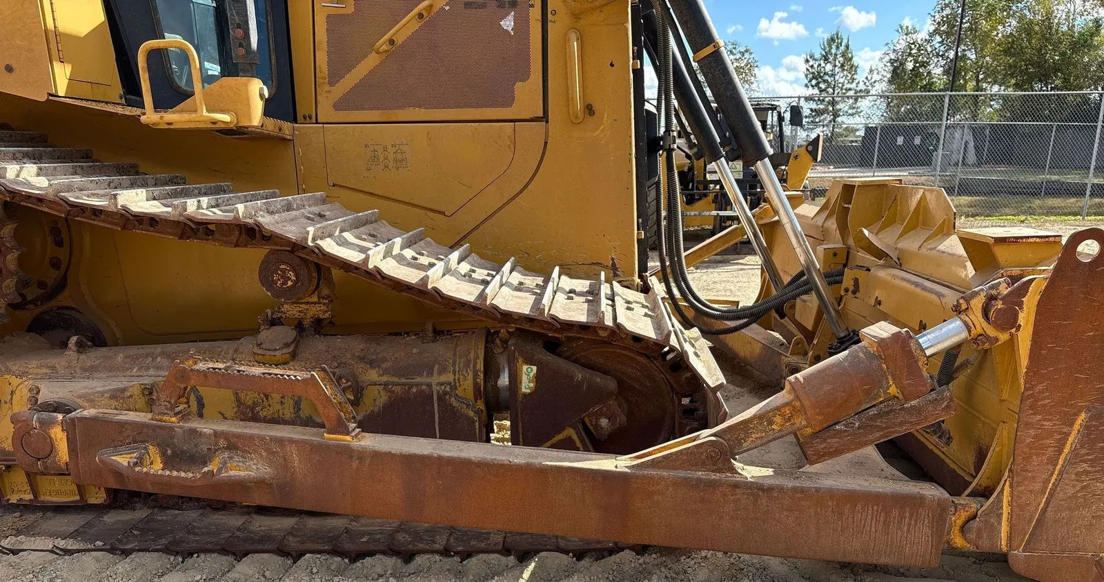 2019 Caterpillar D6T