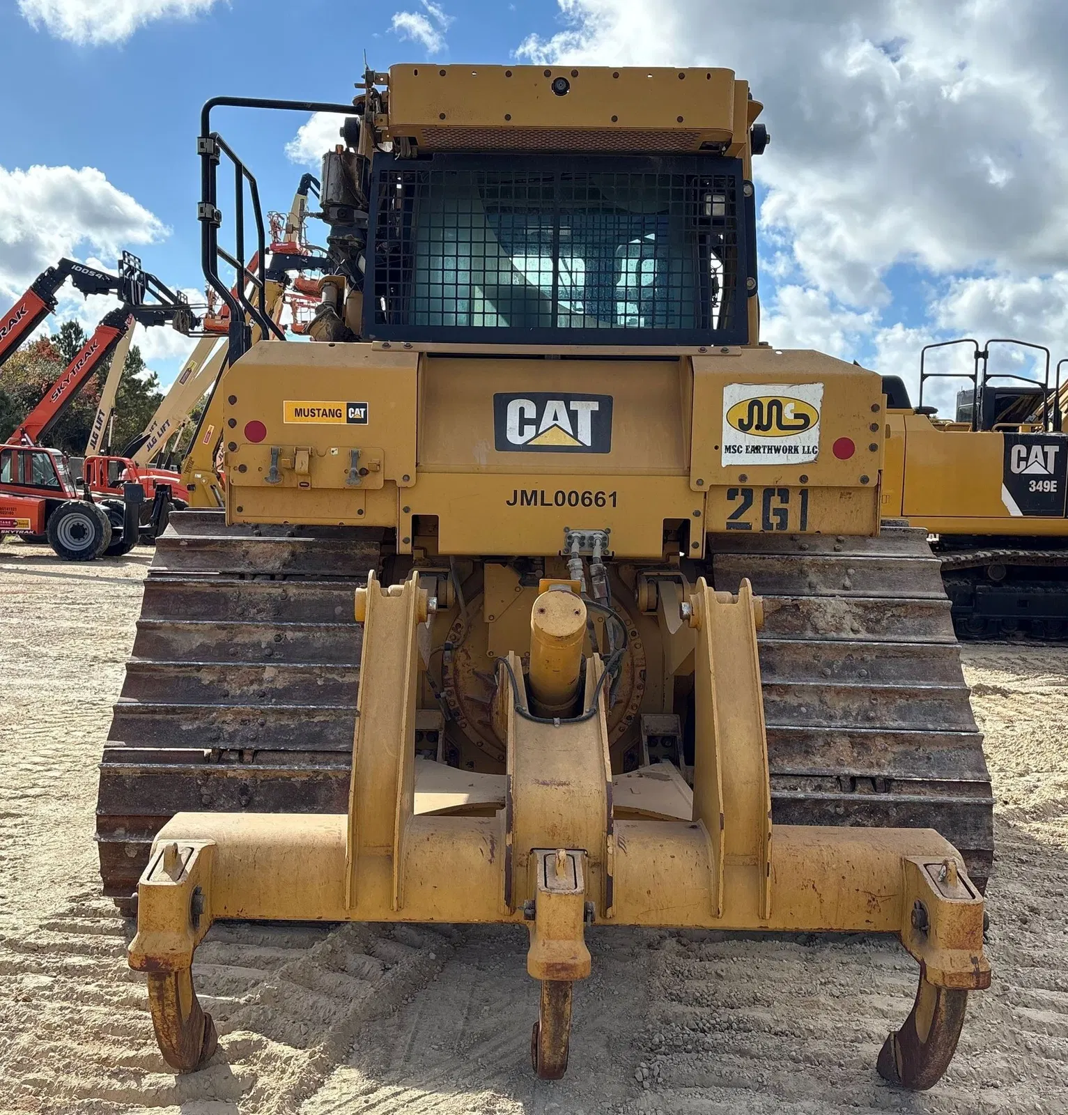 2019 Caterpillar D6T