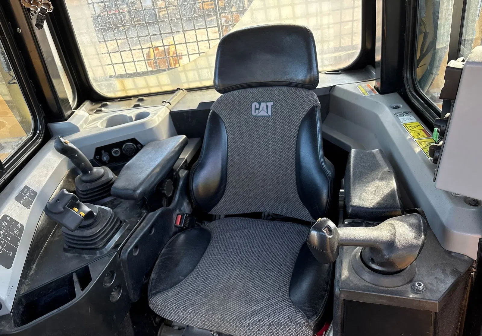 2019 Caterpillar D6T