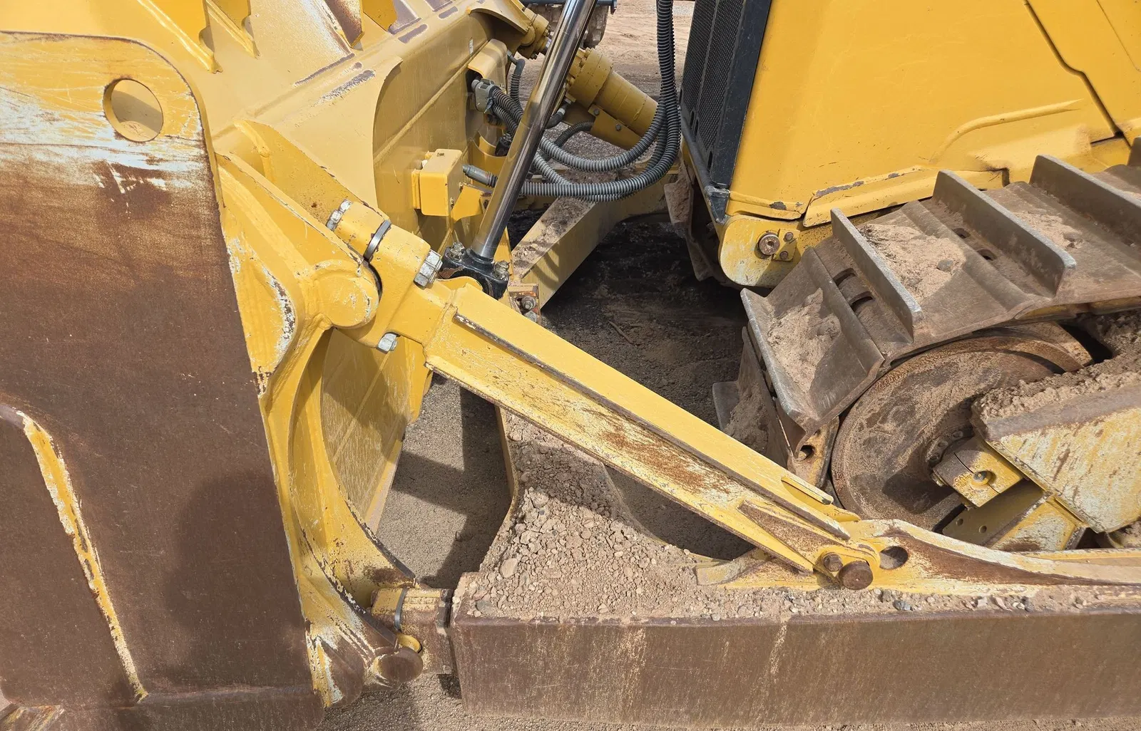 2020 Caterpillar D6