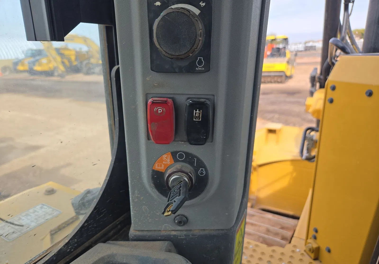 2020 Caterpillar D6