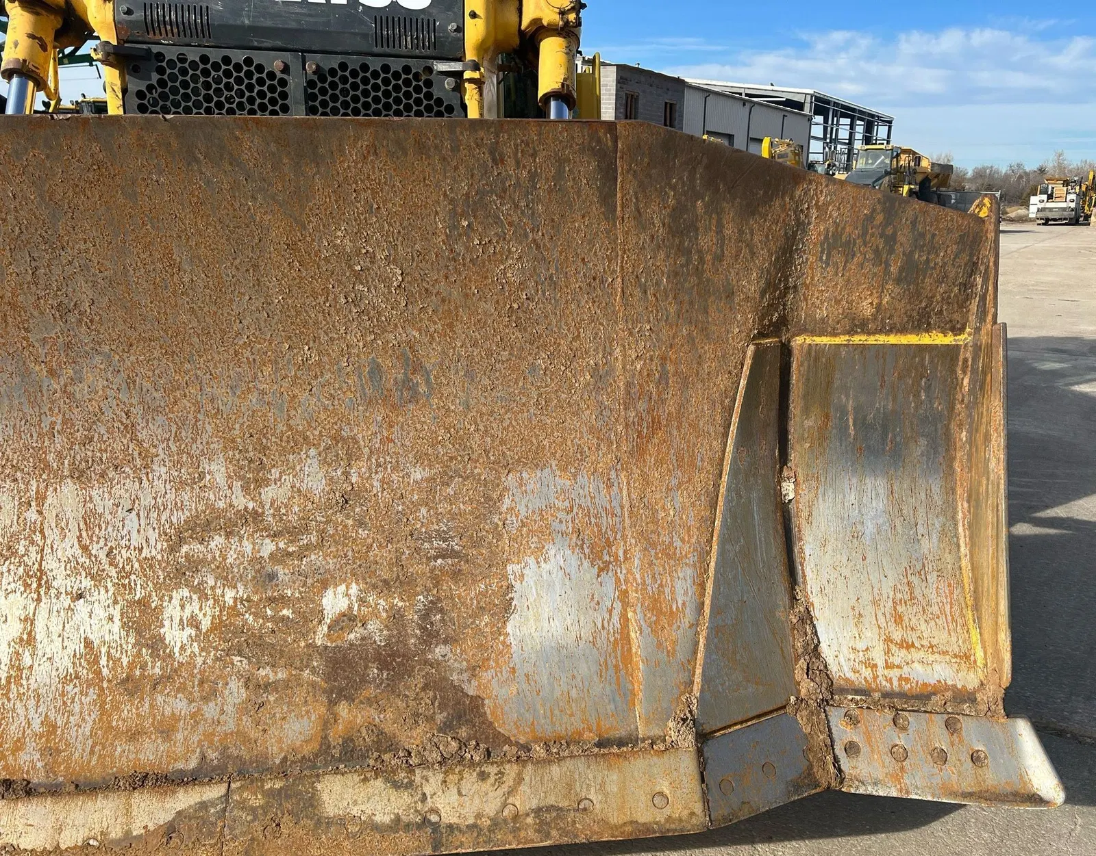2017 Komatsu D65EX-18