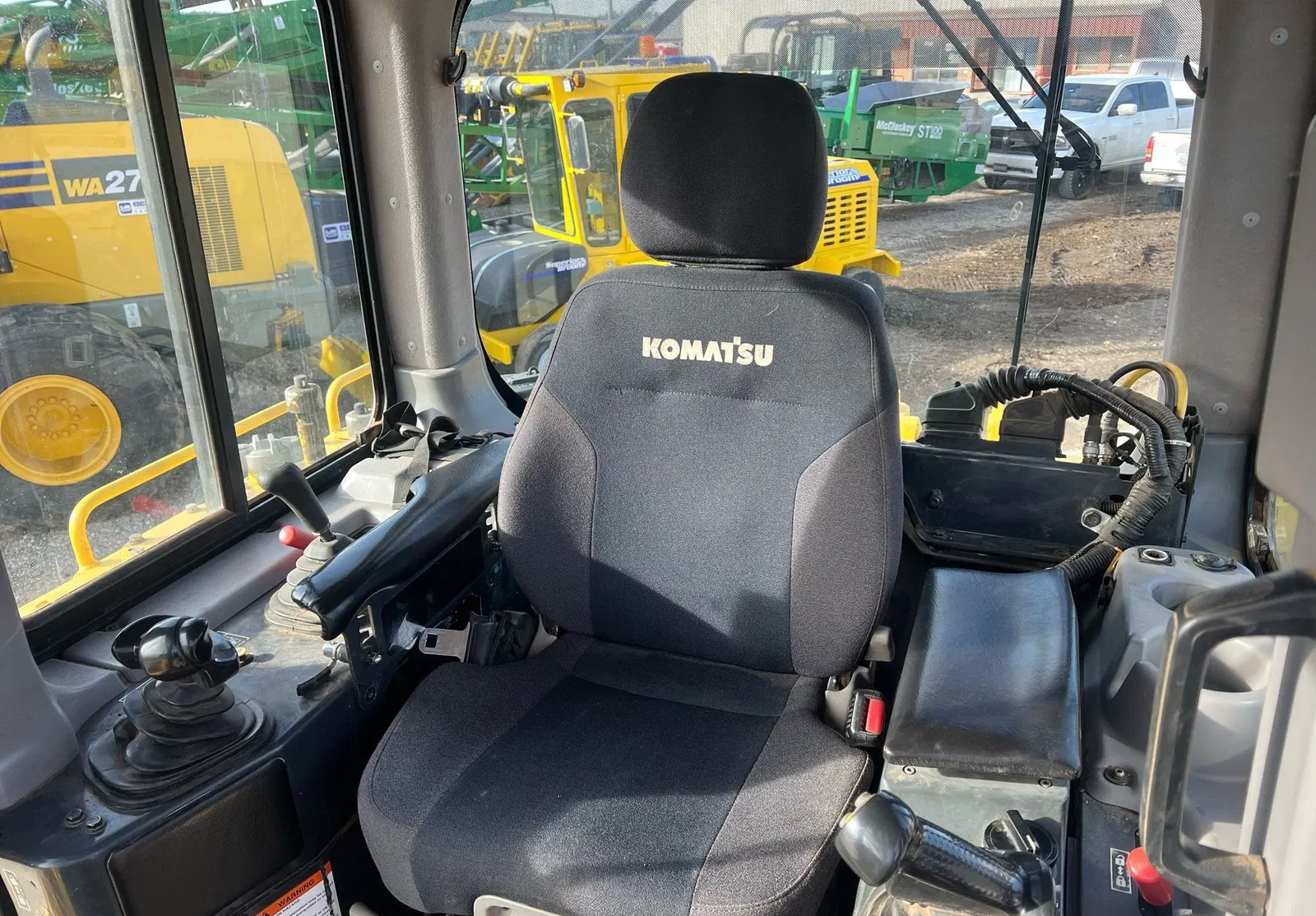 2017 Komatsu D65EX-18