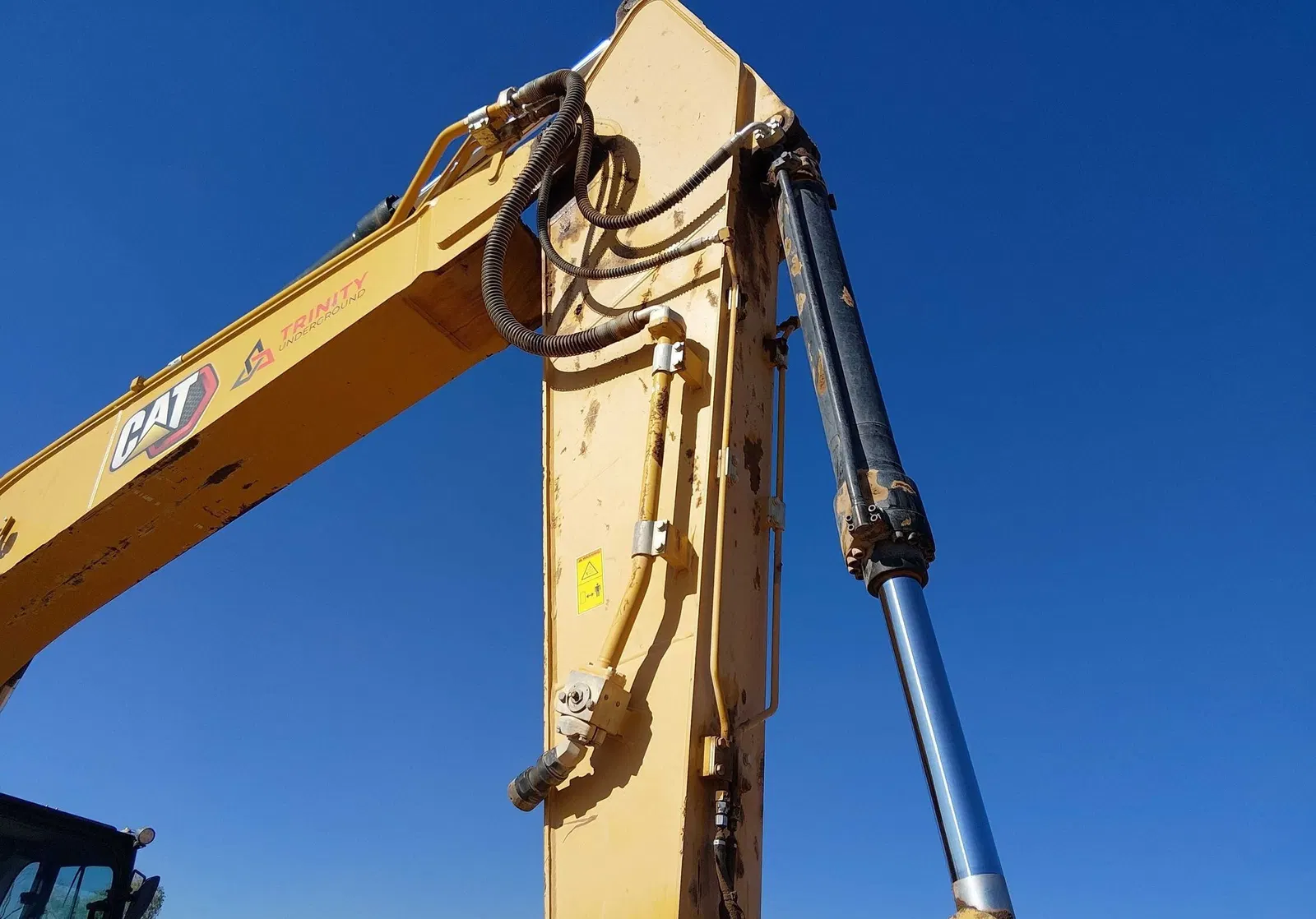 2021 Caterpillar 320