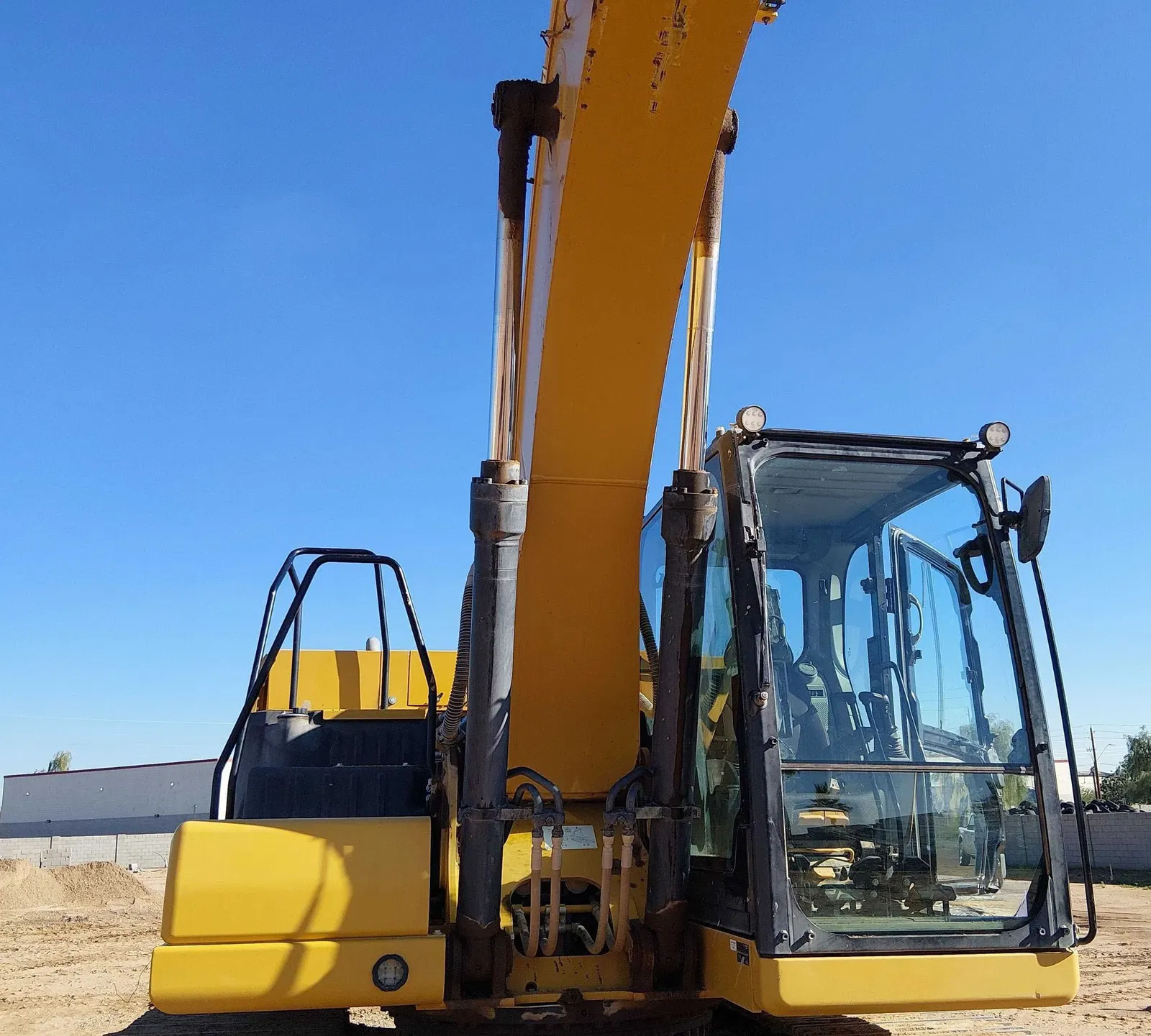 2021 Caterpillar 320