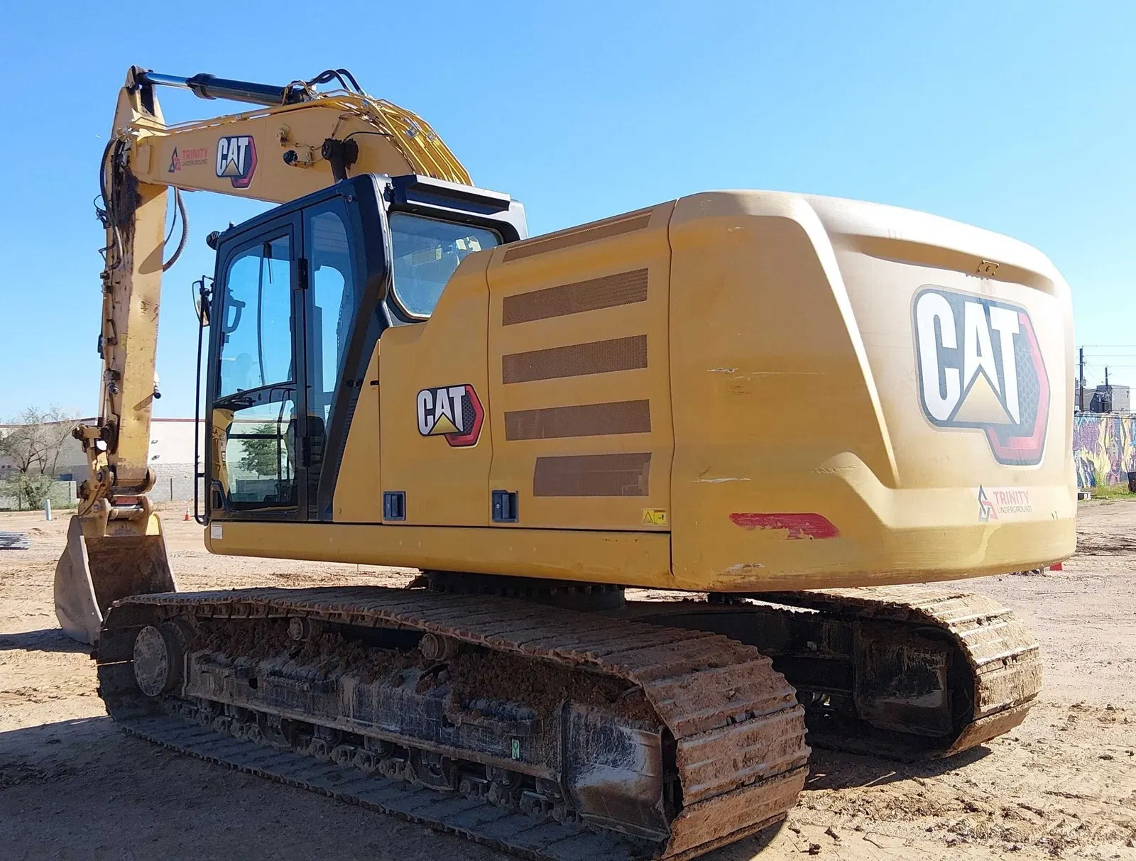 2021 Caterpillar 320