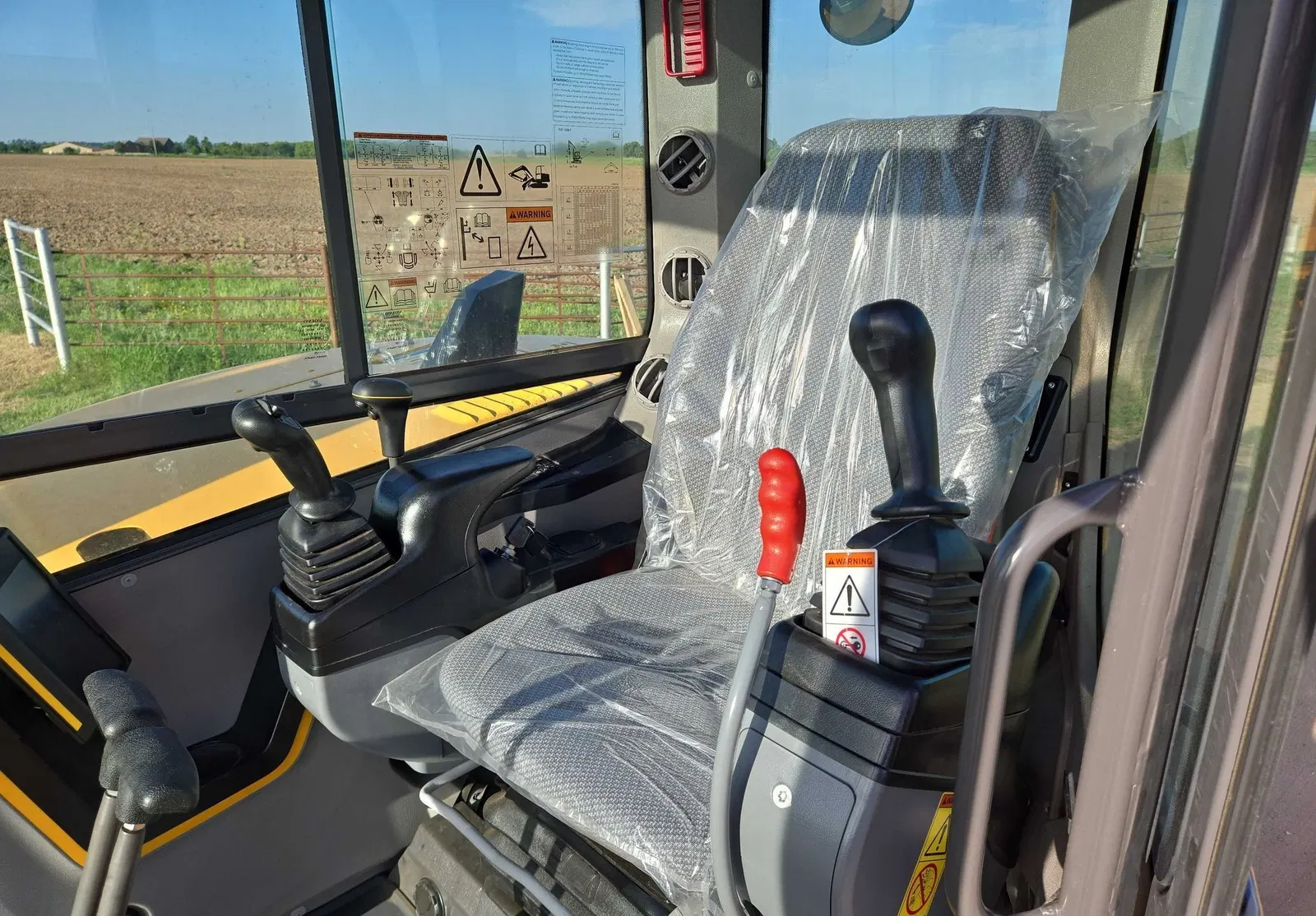 2023 Volvo ECR88D