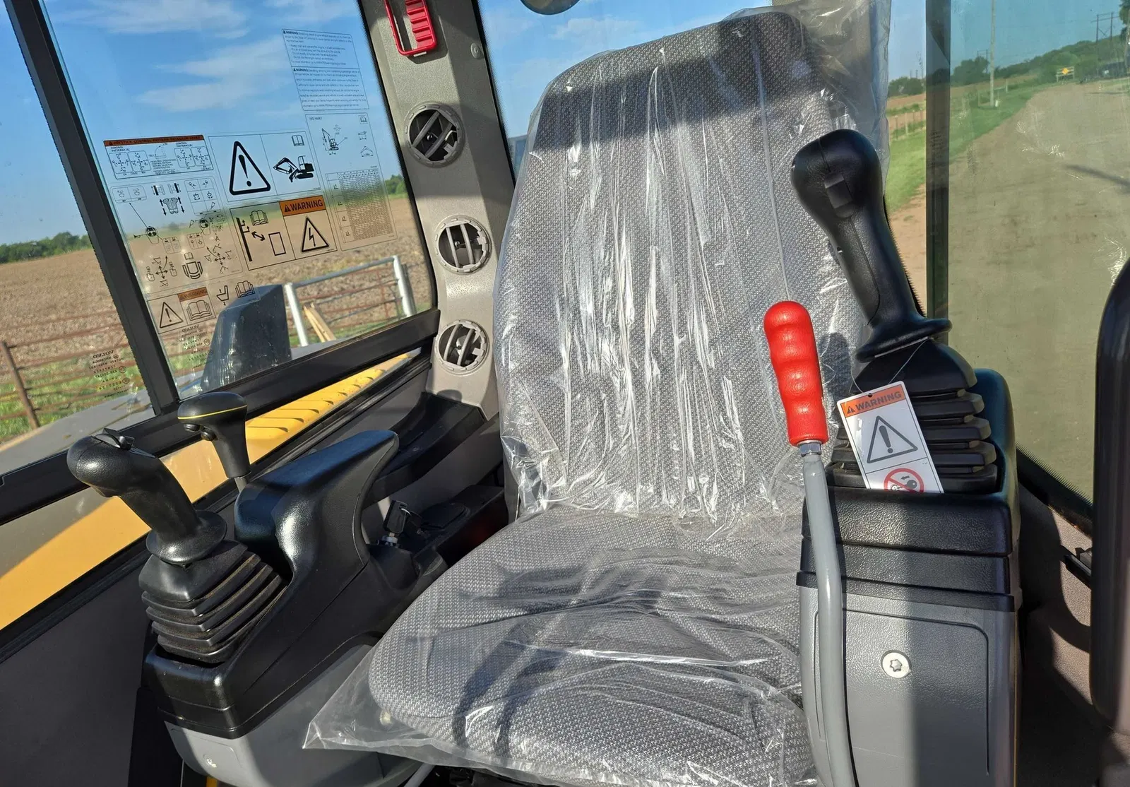 2023 Volvo ECR88D