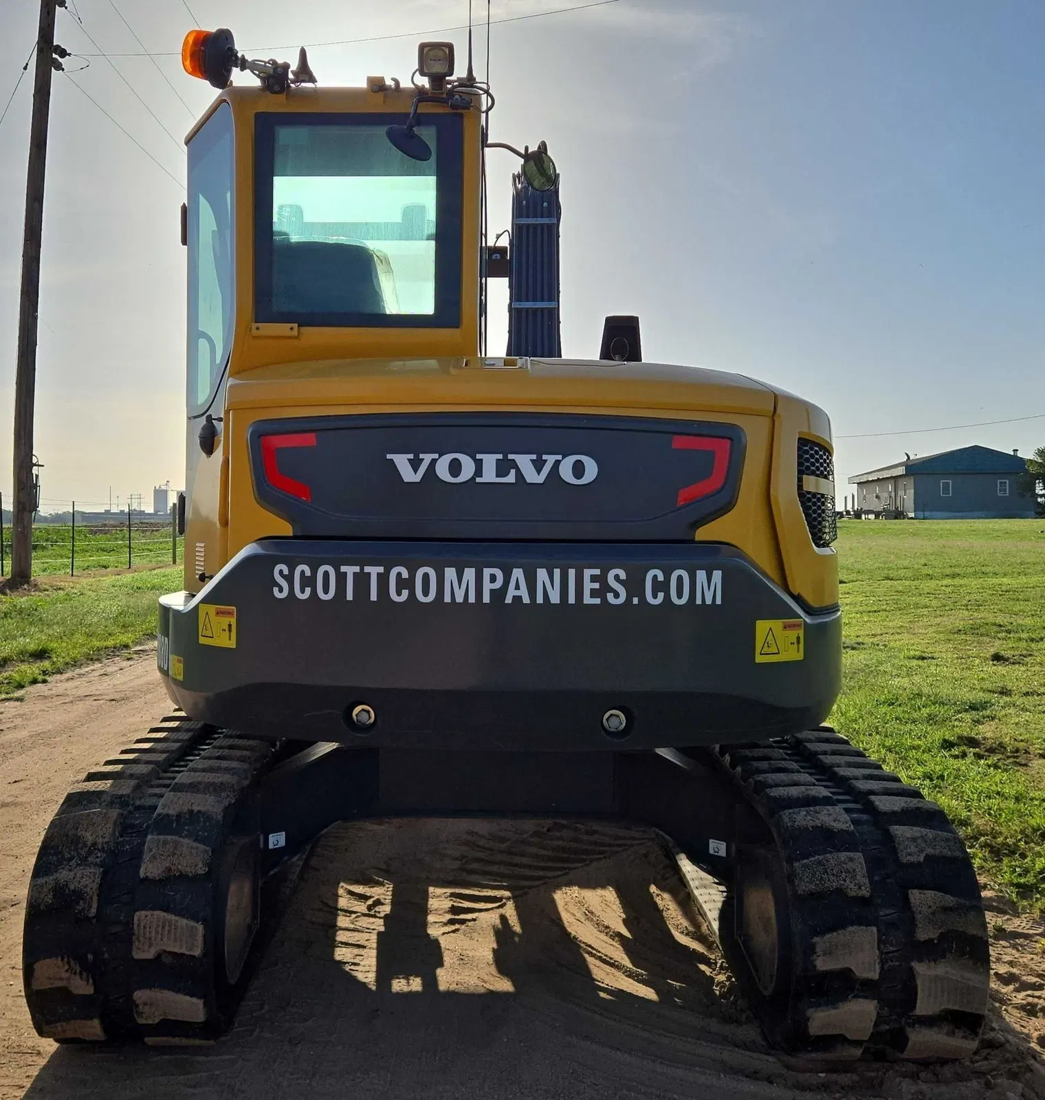 2023 Volvo ECR88D