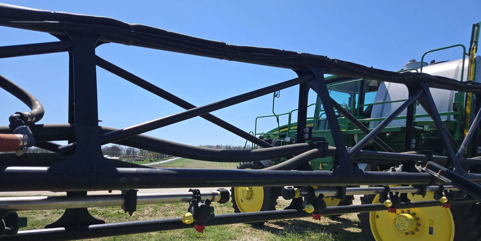2012 John Deere 4830