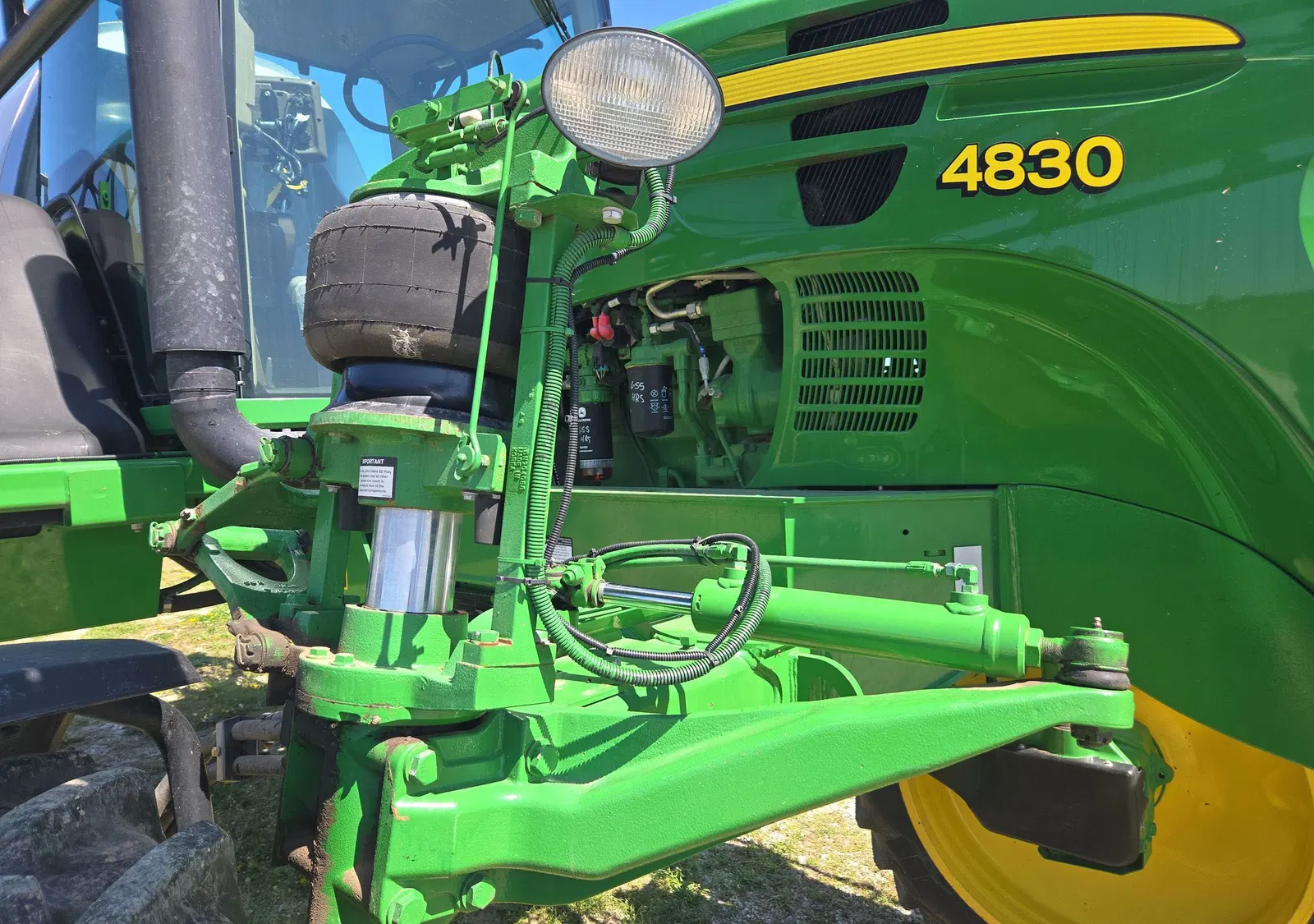 2012 John Deere 4830