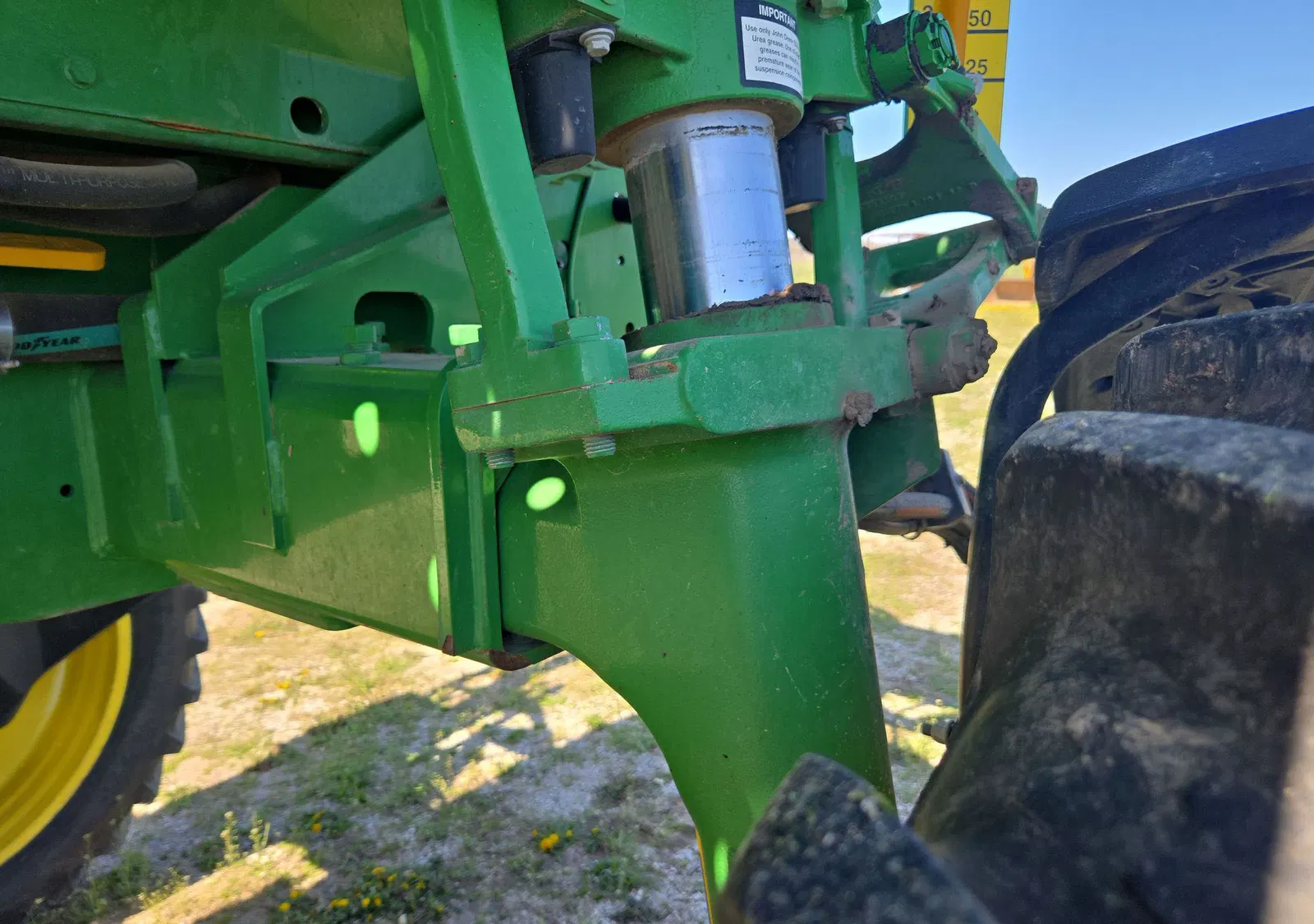 2012 John Deere 4830